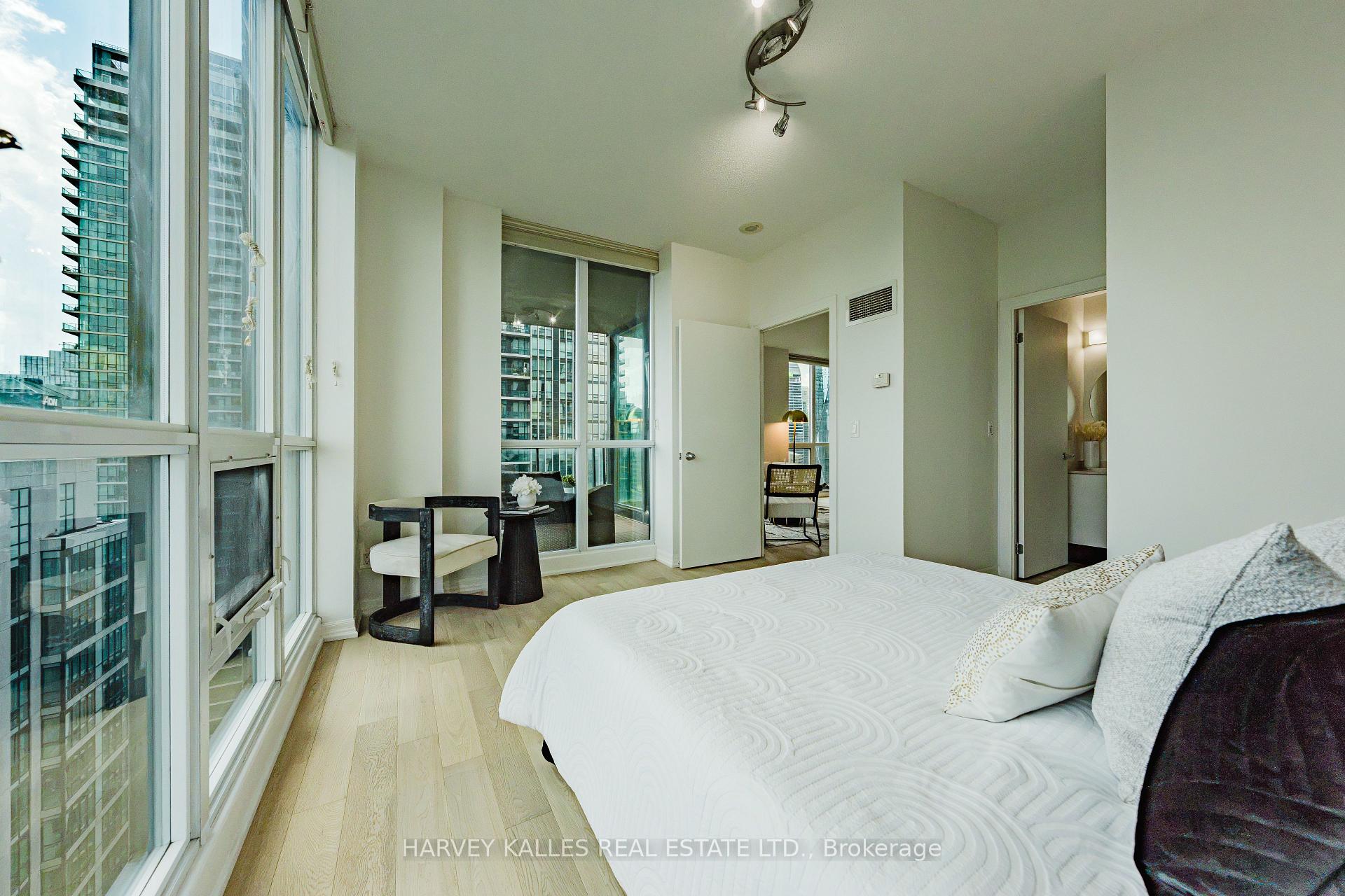 Photo 26 of Unit 3211, 16 Yonge Street, Toronto, Waterfront Communities — HOMEH