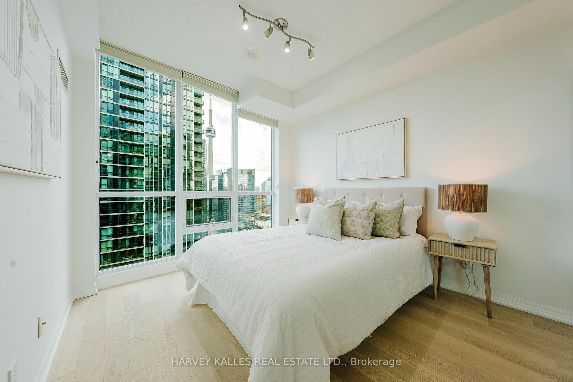 Photo 32 of Unit 3211, 16 Yonge Street, Toronto, Waterfront Communities — HOMEH