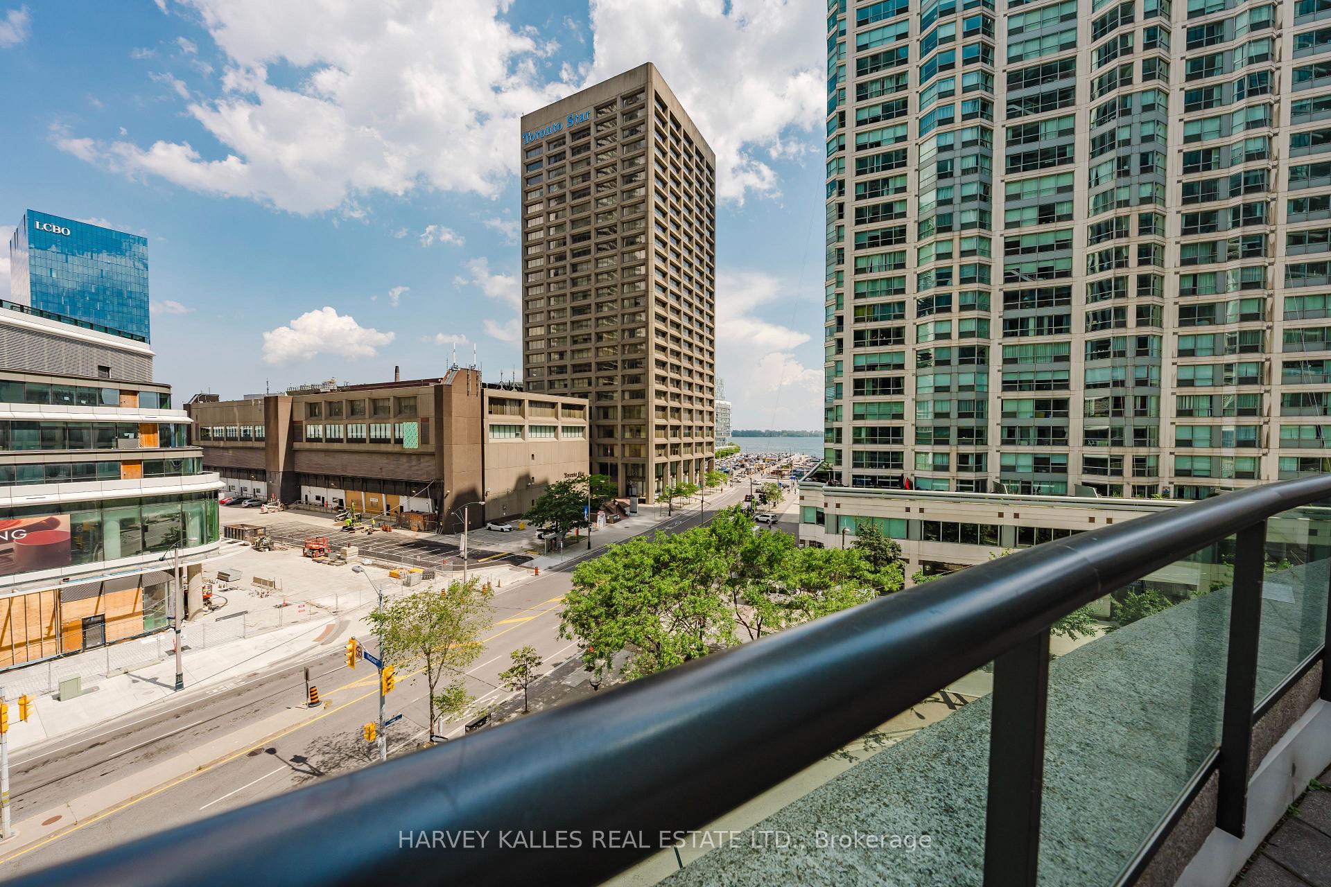Photo 37 of Unit 3211, 16 Yonge Street, Toronto, Waterfront Communities — HOMEH