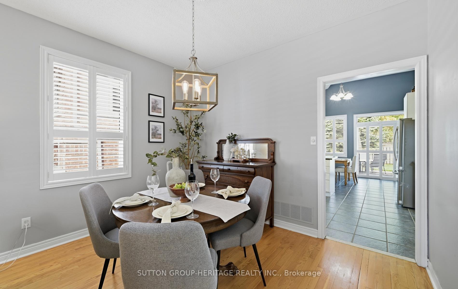 Photo 6 of 35 Kimberly Drive, Whitby, Brooklin — HOMEH