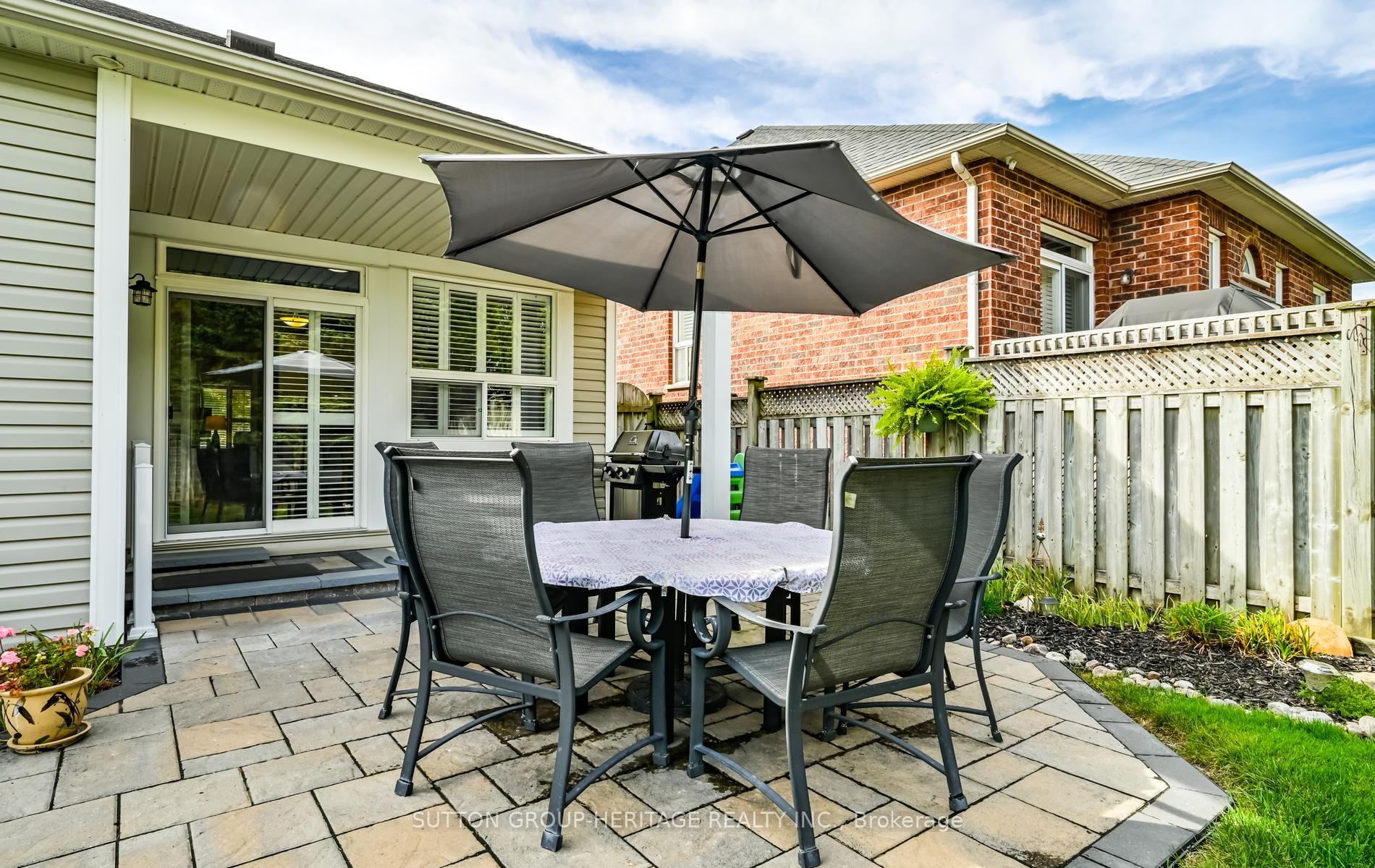 Photo 27 of 35 Kimberly Drive, Whitby, Brooklin — HOMEH