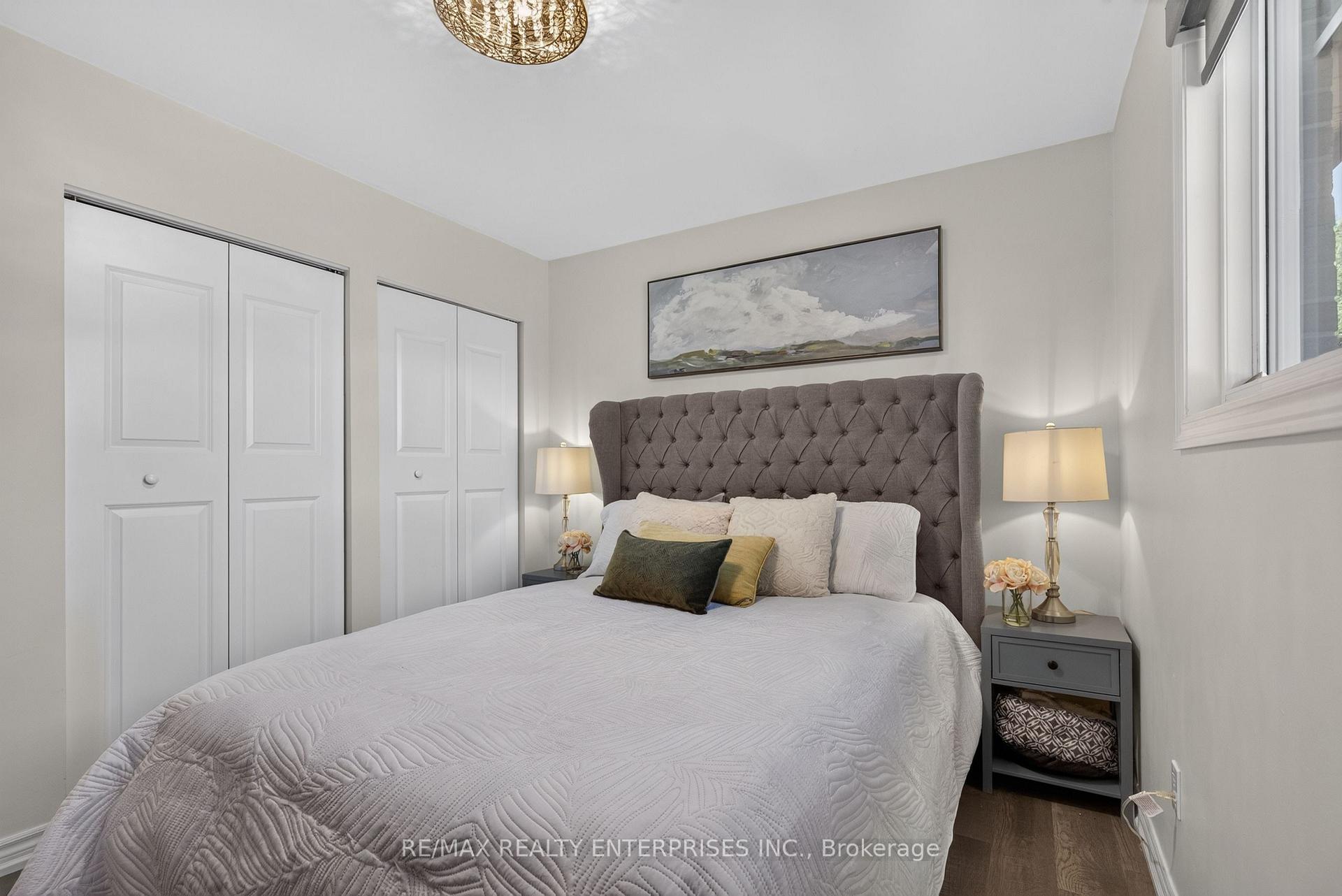 Photo 21 of 46 Marilyn Crescent, Halton Hills, Georgetown — HOMEH