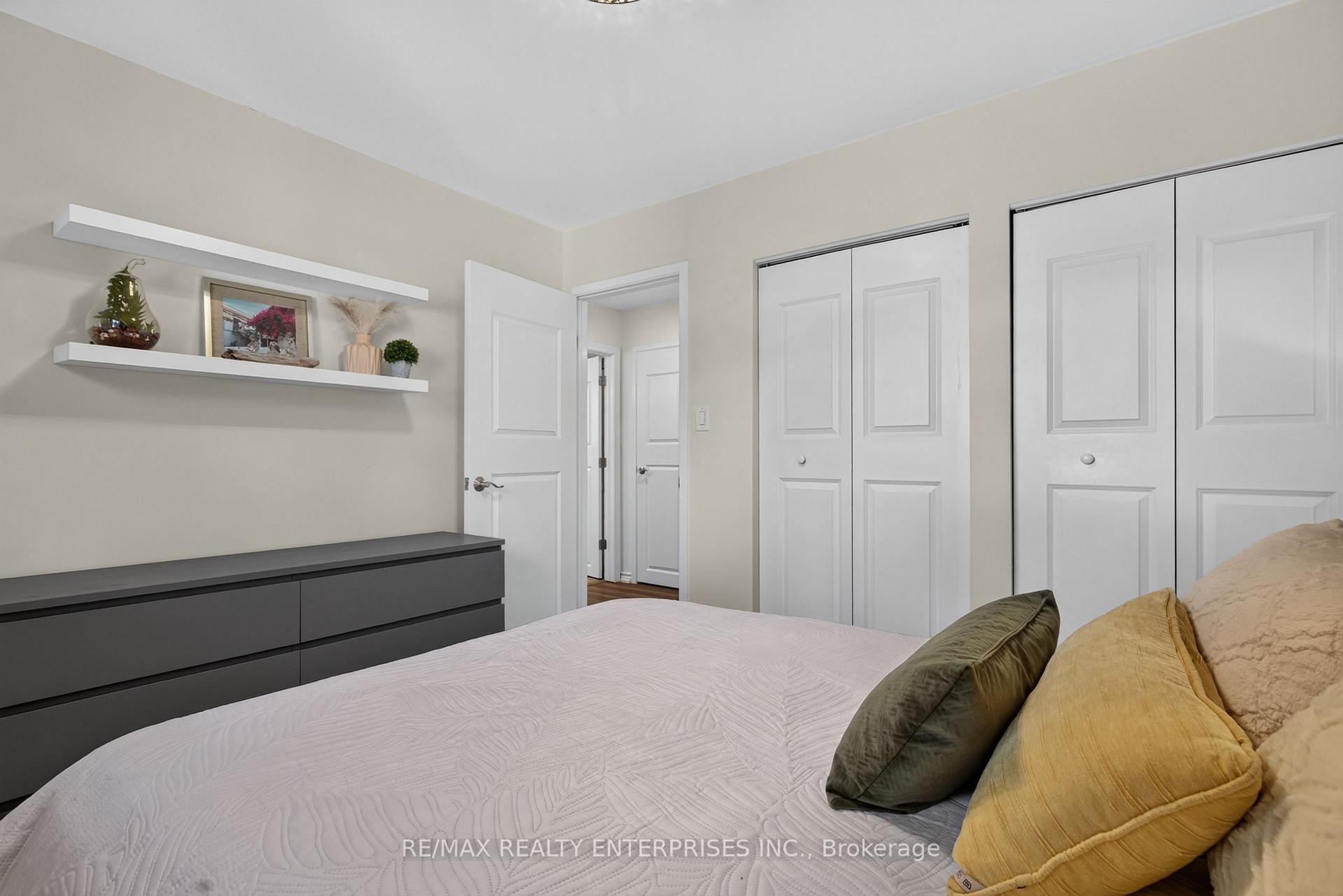 Photo 22 of 46 Marilyn Crescent, Halton Hills, Georgetown — HOMEH