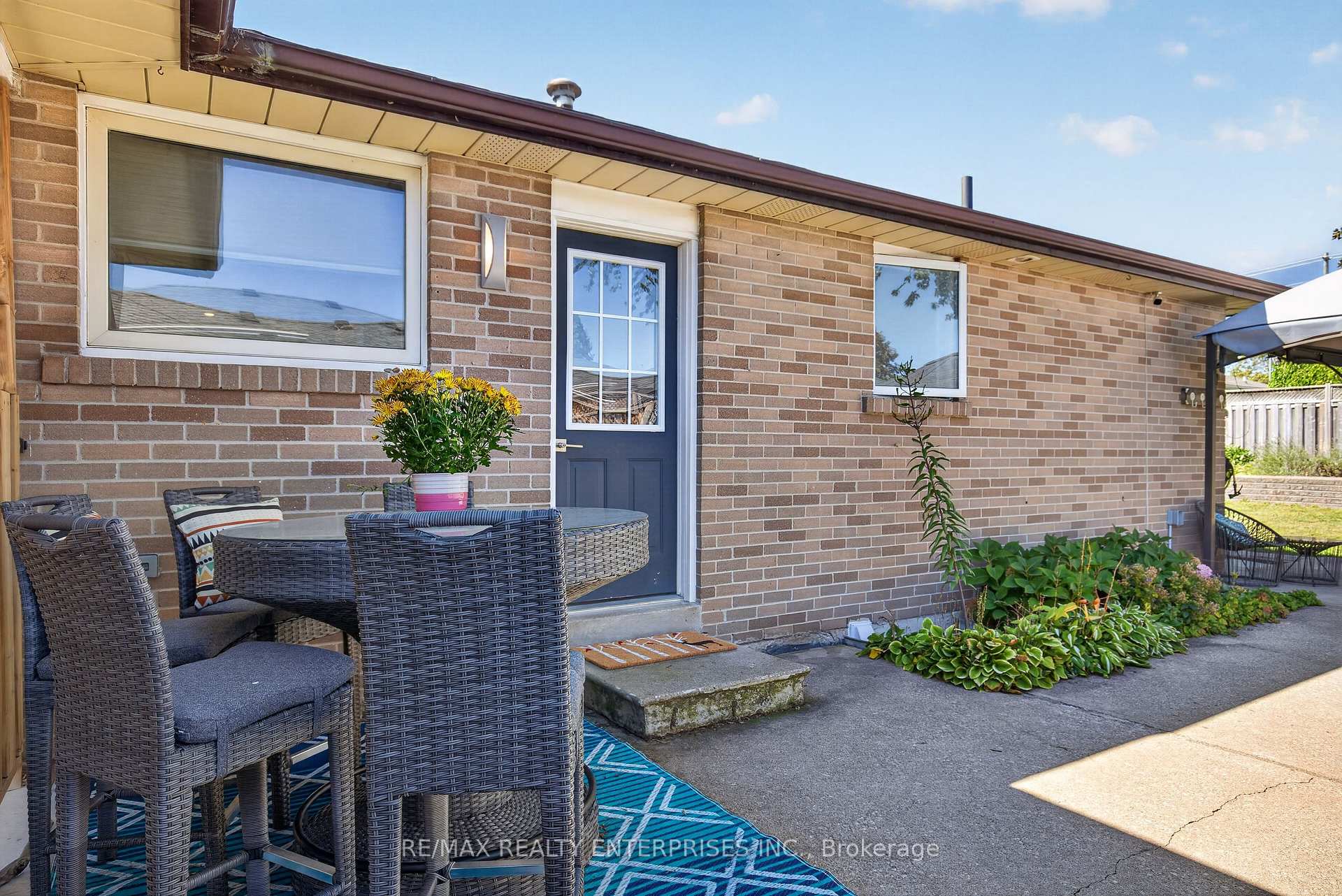 Photo 40 of 46 Marilyn Crescent, Halton Hills, Georgetown — HOMEH