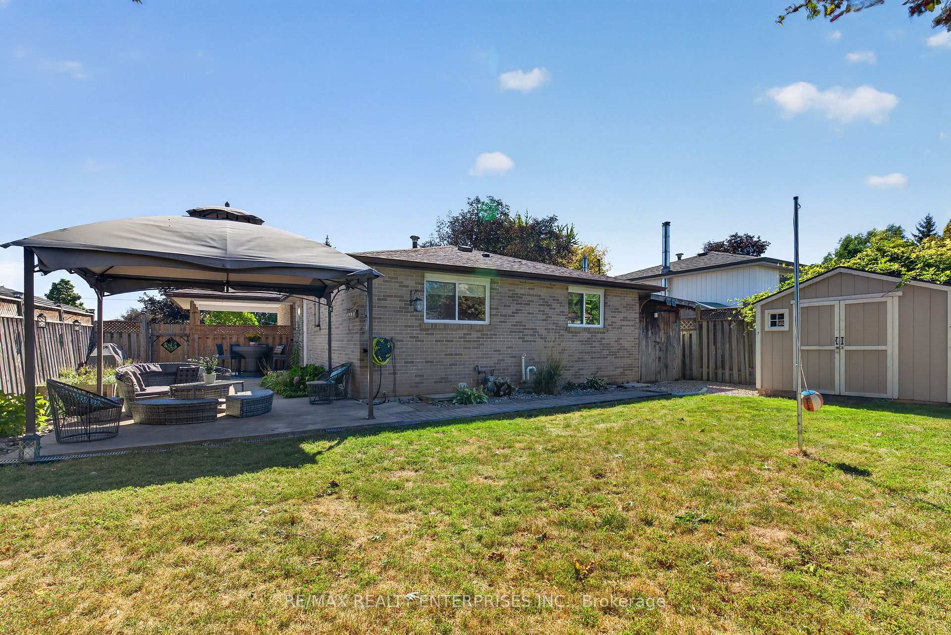Photo 44 of 46 Marilyn Crescent, Halton Hills, Georgetown — HOMEH