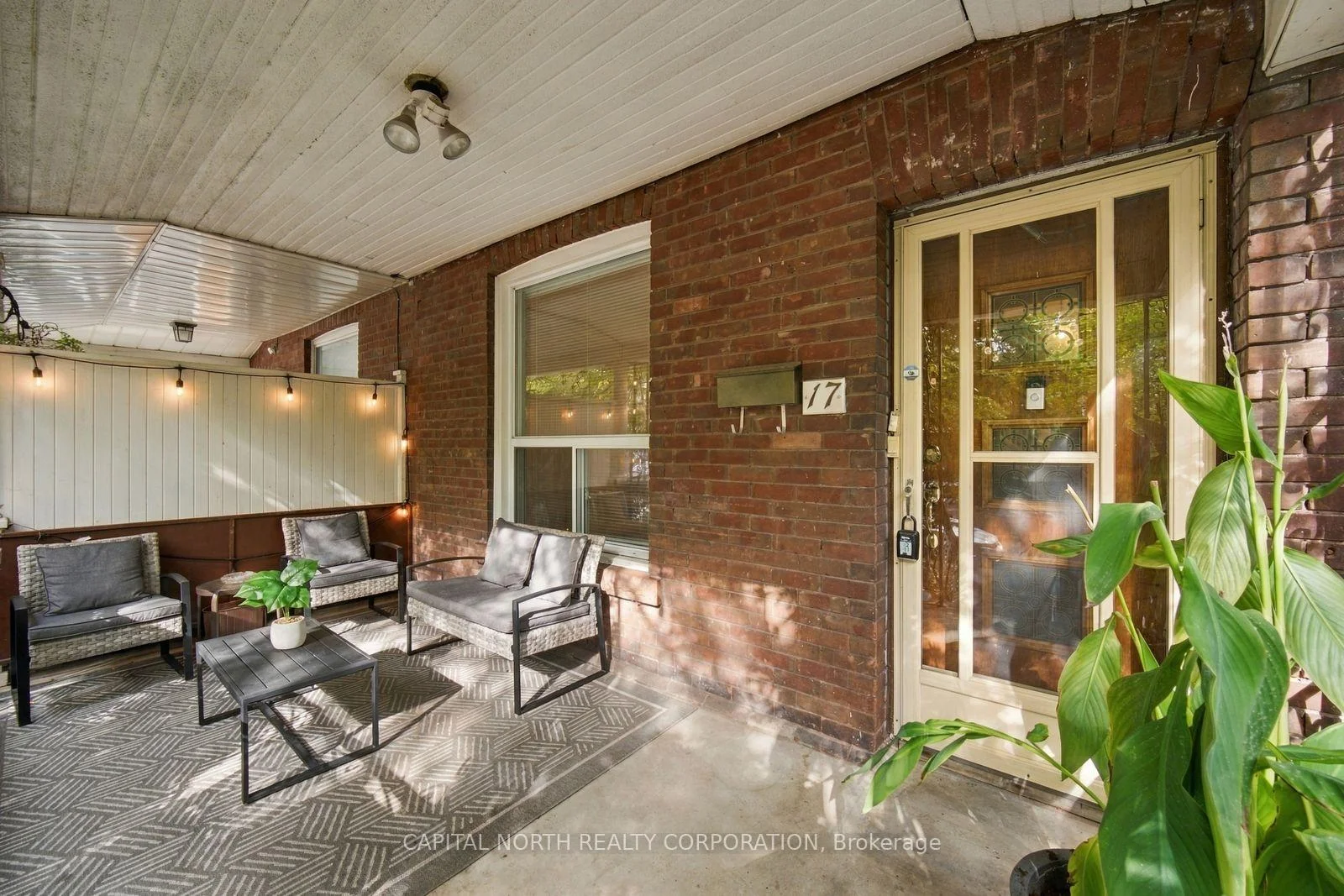 Photo 16 of 17 Delaware Avenue, Toronto, Palmerston-Little Italy — HOMEH