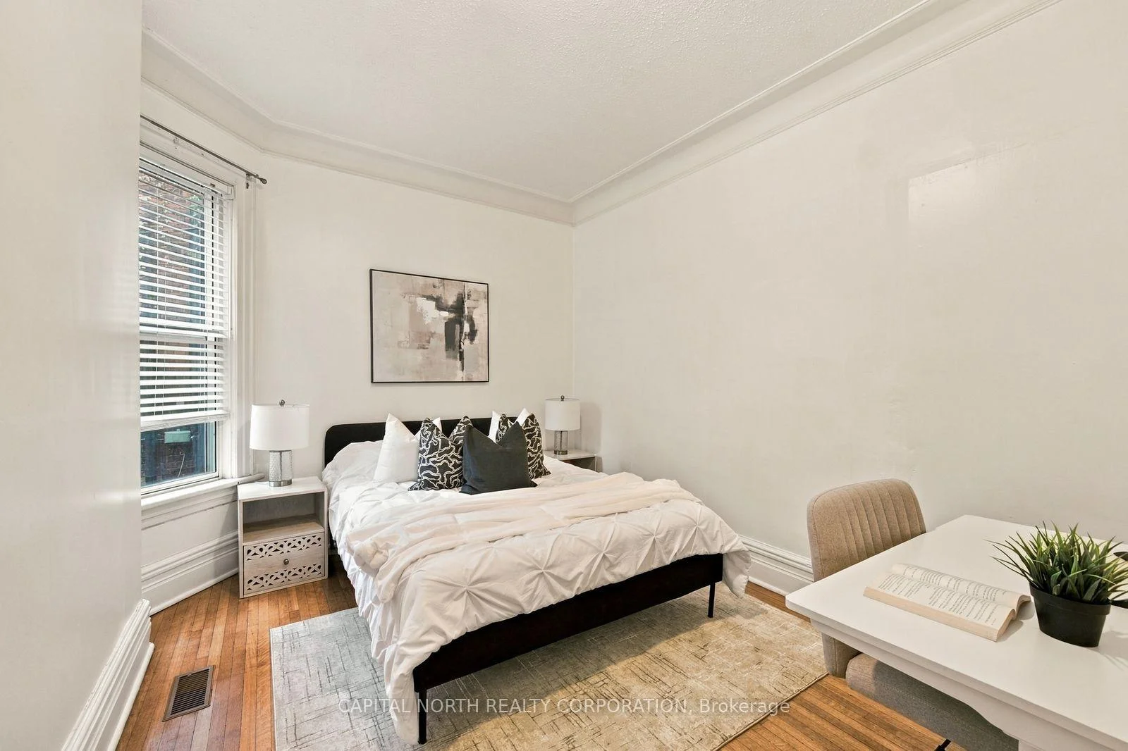 Photo 20 of 17 Delaware Avenue, Toronto, Palmerston-Little Italy — HOMEH