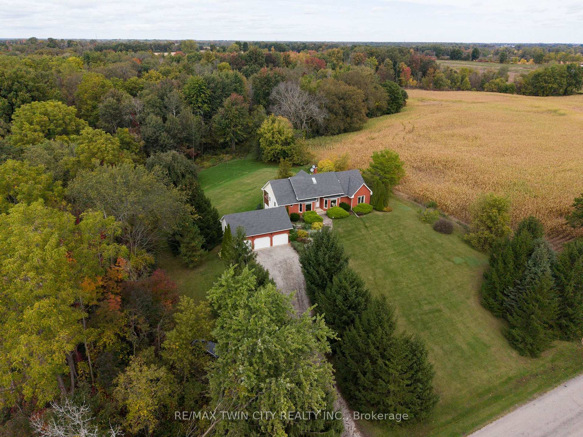 Photo 3 of 288 Thirteenth Conc. Road, Brant, Burford — HOMEH