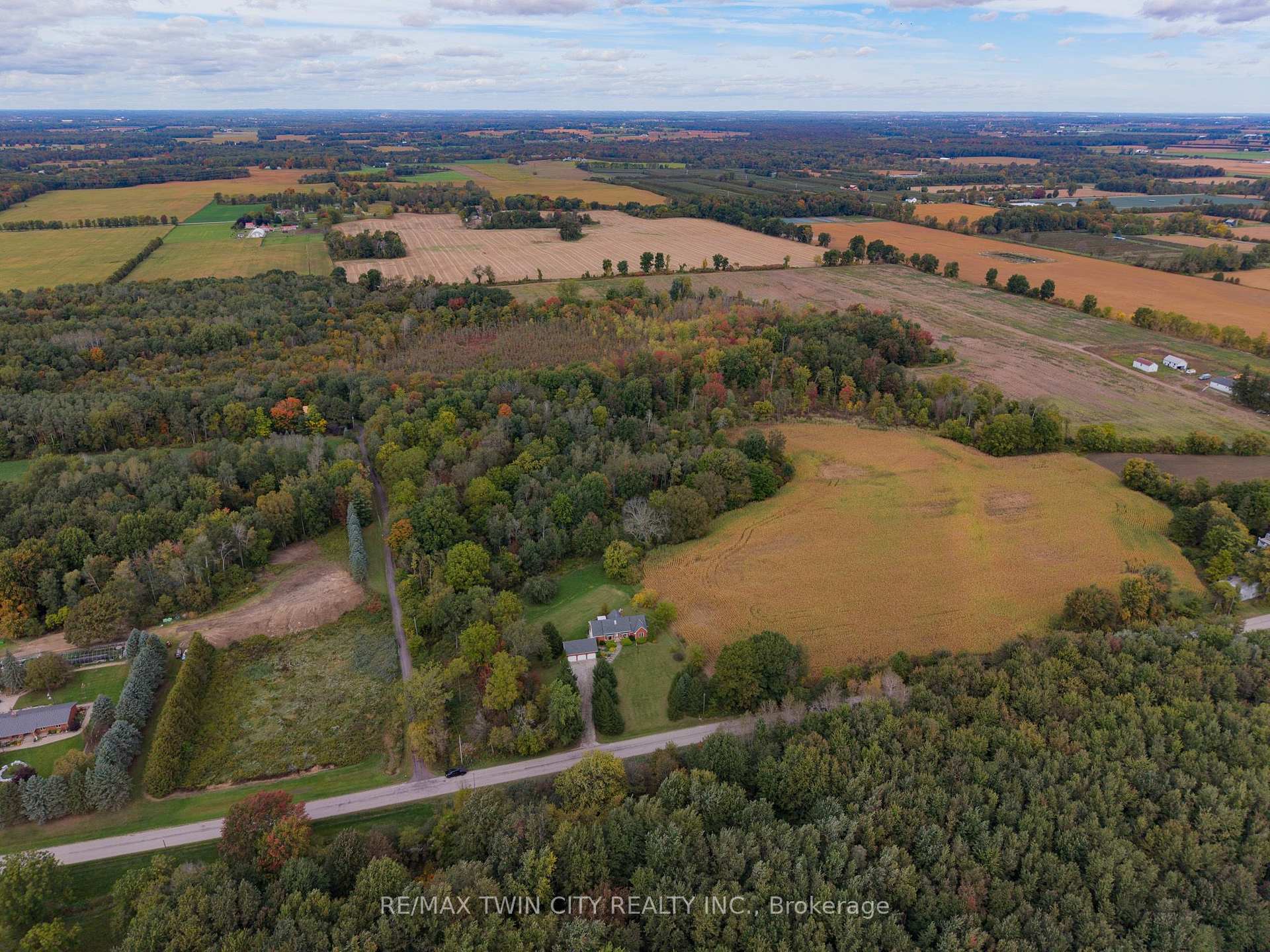 Photo 5 of 288 Thirteenth Conc. Road, Brant, Burford — HOMEH