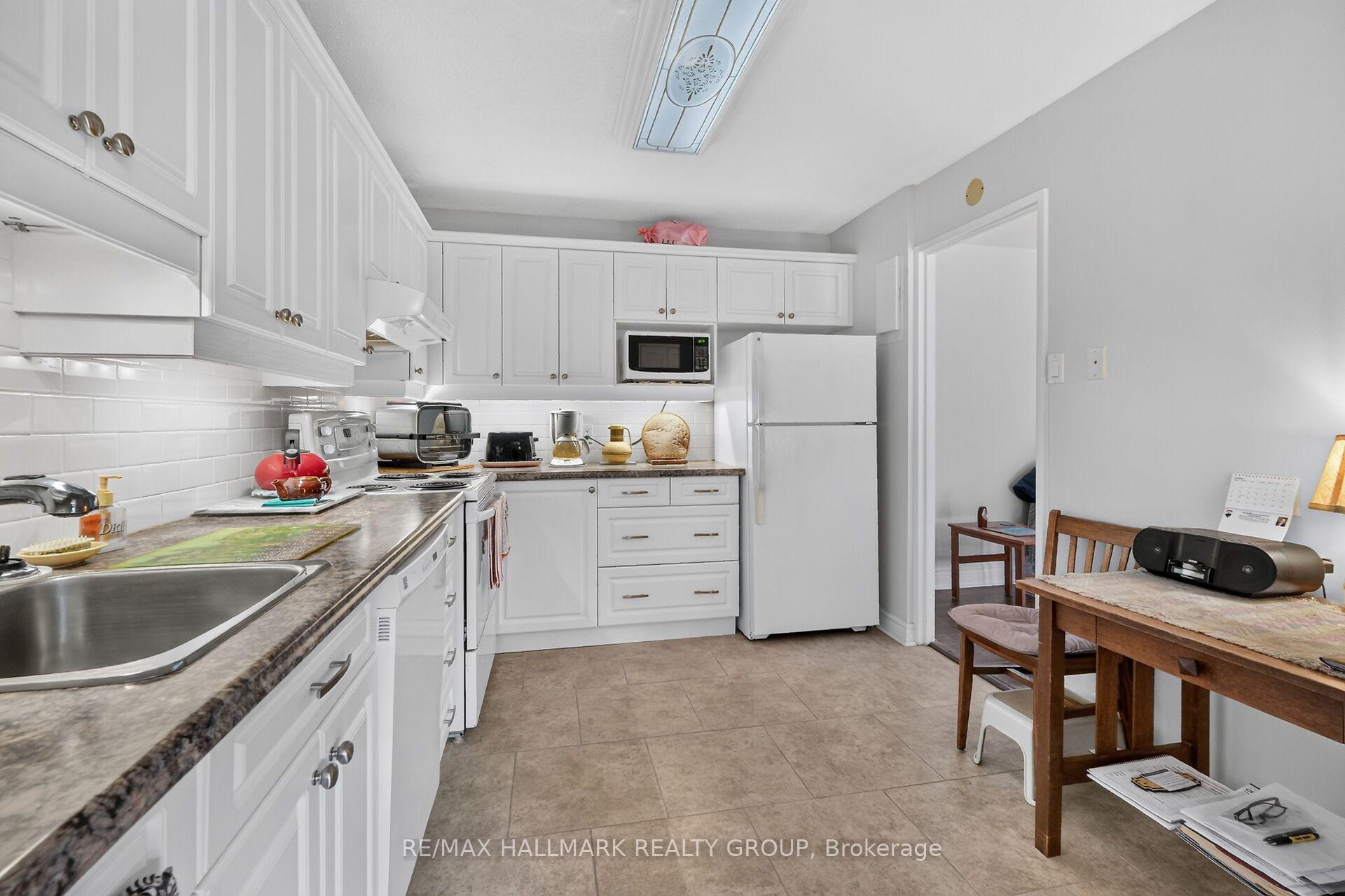 Photo 22 of Unit 710, 1485 Baseline Road, Ottawa, Copeland Park — HOMEH