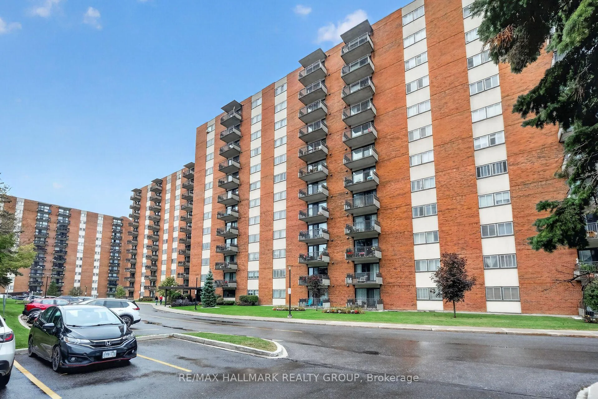 Photo of Unit 710, 1485 Baseline Road
