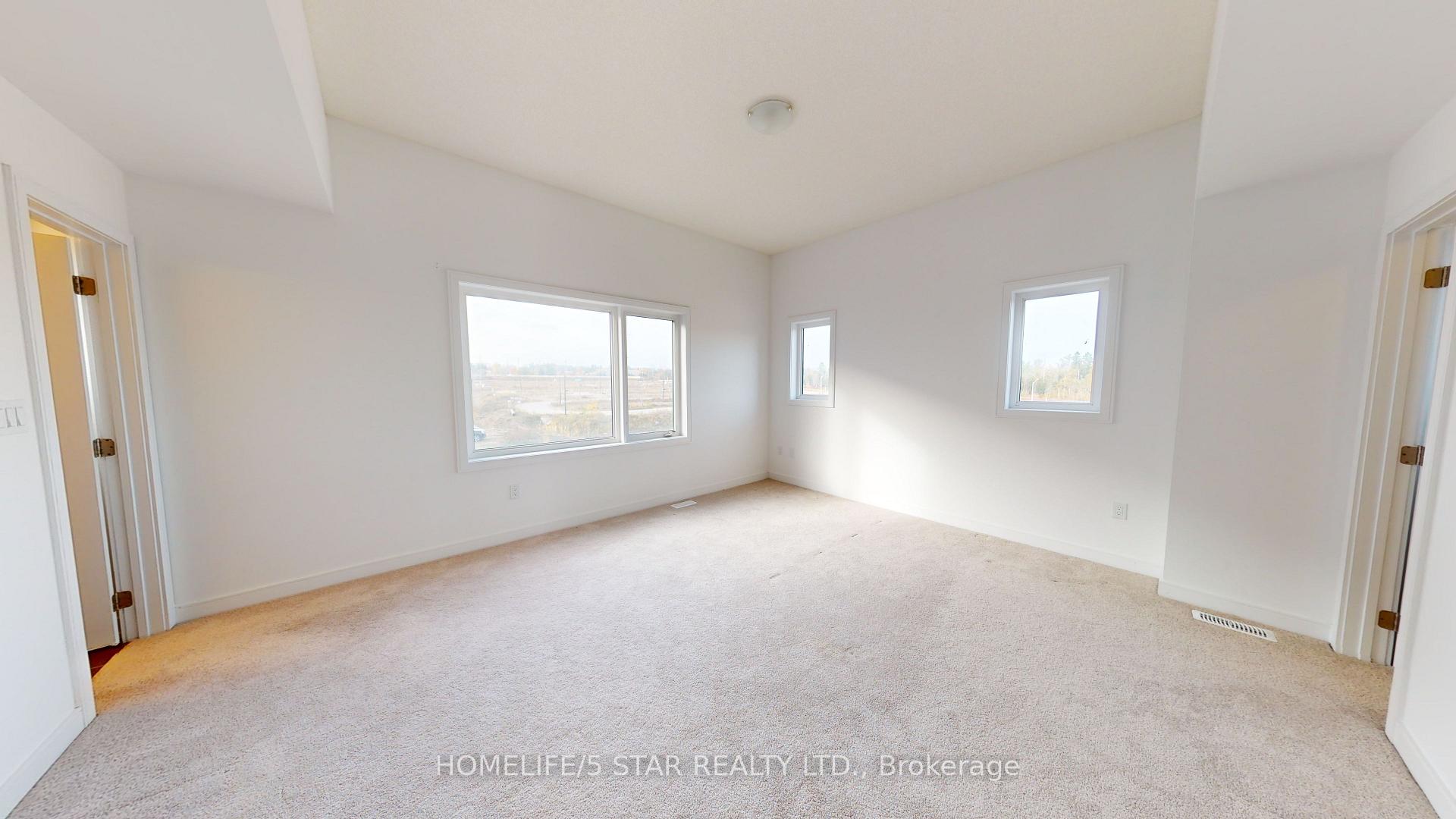 Photo 9 of 143 Blue Forest Crescent, Barrie, Innis-Shore — HOMEH