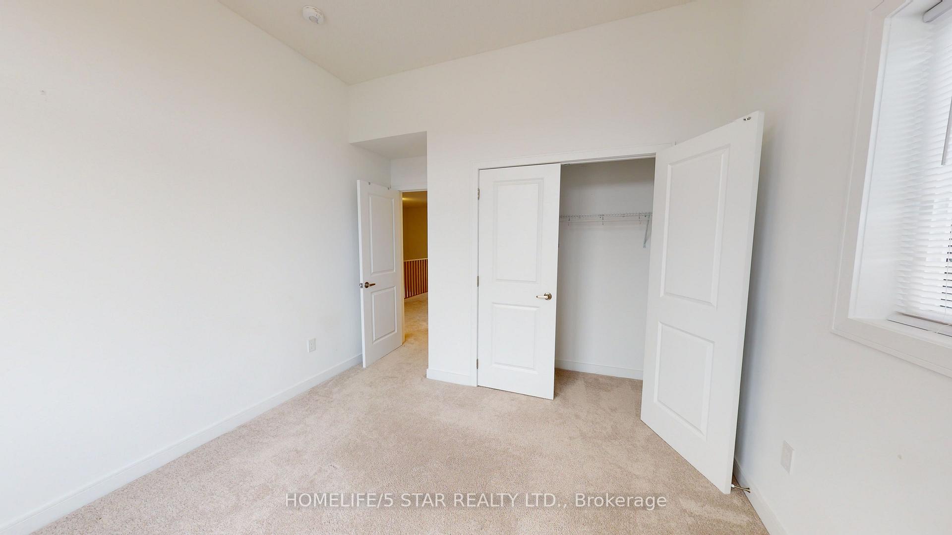 Photo 17 of 143 Blue Forest Crescent, Barrie, Innis-Shore — HOMEH