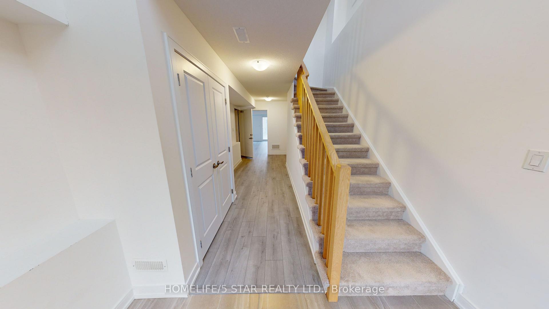 Photo 22 of 143 Blue Forest Crescent, Barrie, Innis-Shore — HOMEH