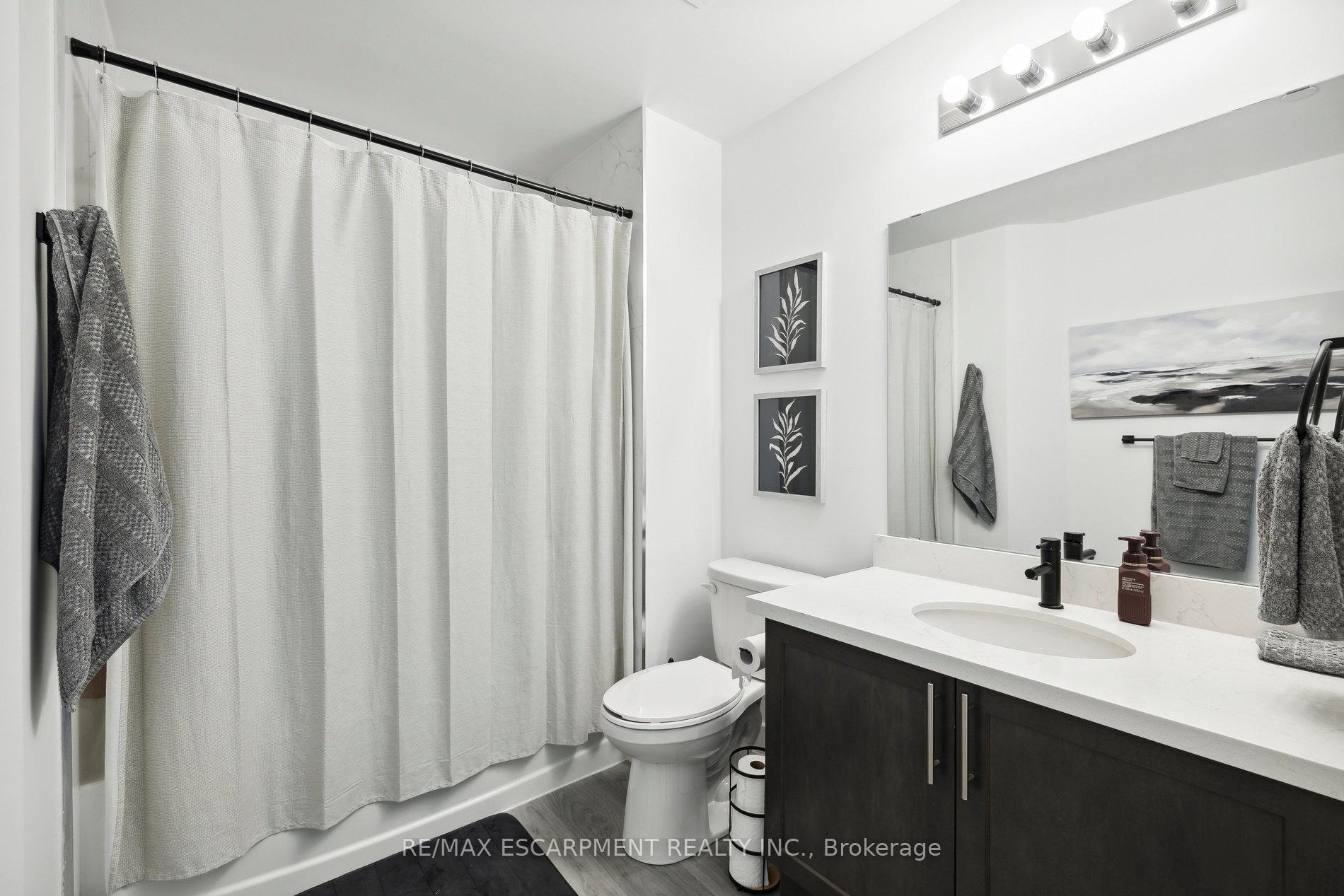 Photo 21 of Unit 339, 5055 Greenlane Road, Lincoln, Lincoln Lake — HOMEH
