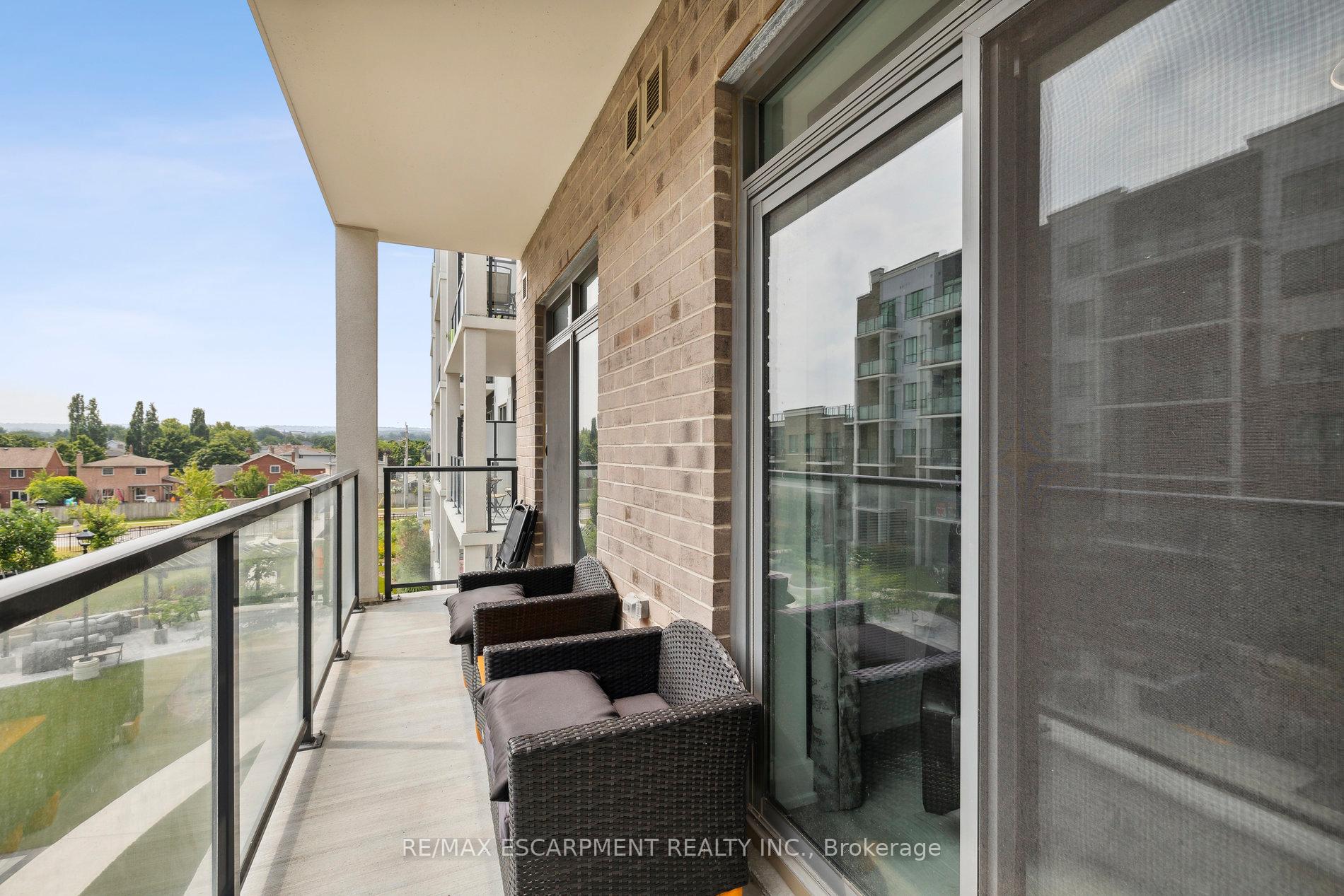 Photo 23 of Unit 339, 5055 Greenlane Road, Lincoln, Lincoln Lake — HOMEH