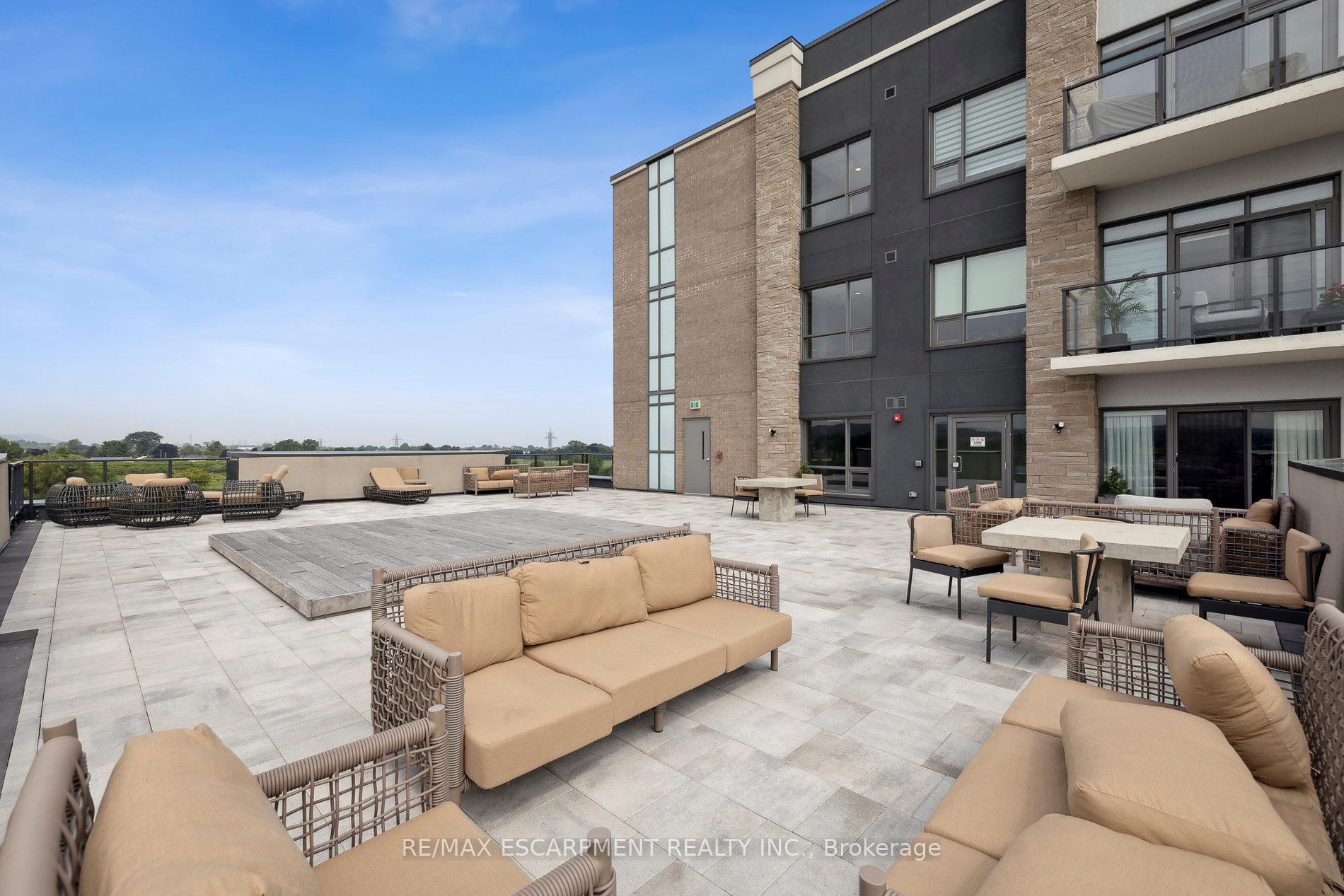 Photo 31 of Unit 339, 5055 Greenlane Road, Lincoln, Lincoln Lake — HOMEH