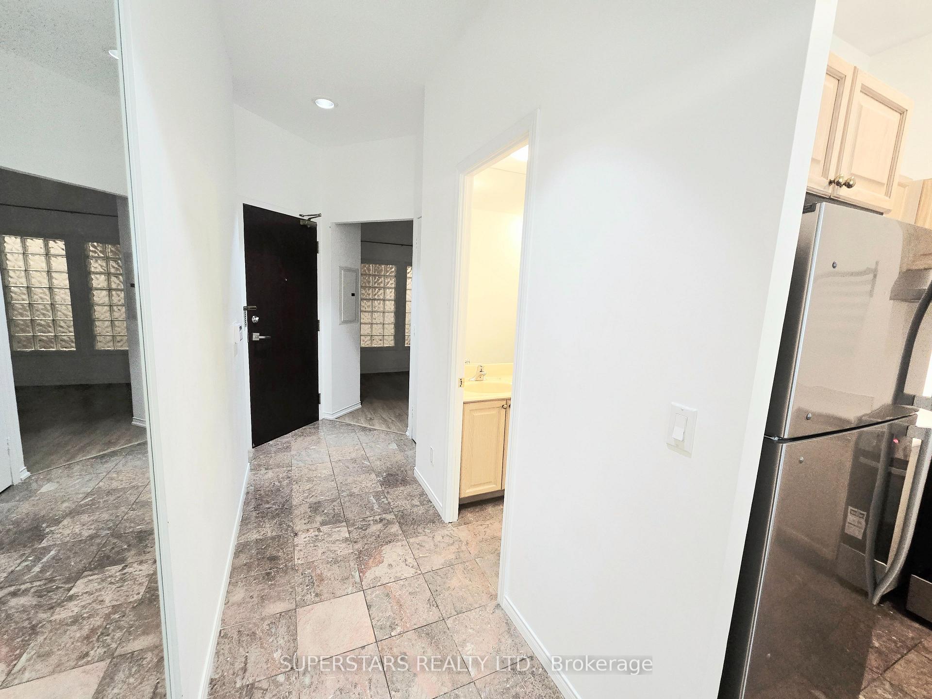 Photo 3 of Unit 1712, 7 King Street E, Toronto, Church-Yonge Corridor — HOMEH