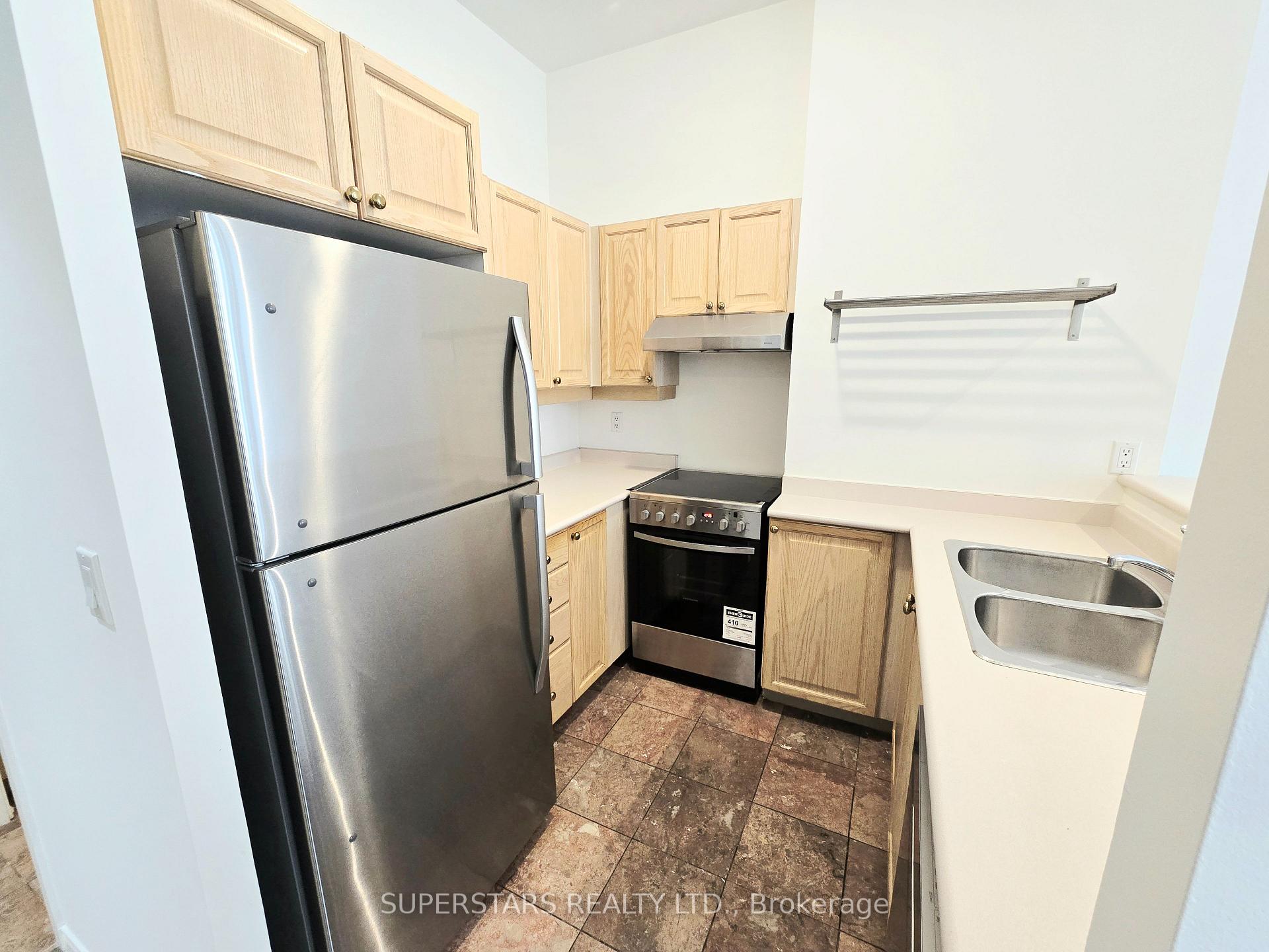 Photo 6 of Unit 1712, 7 King Street E, Toronto, Church-Yonge Corridor — HOMEH