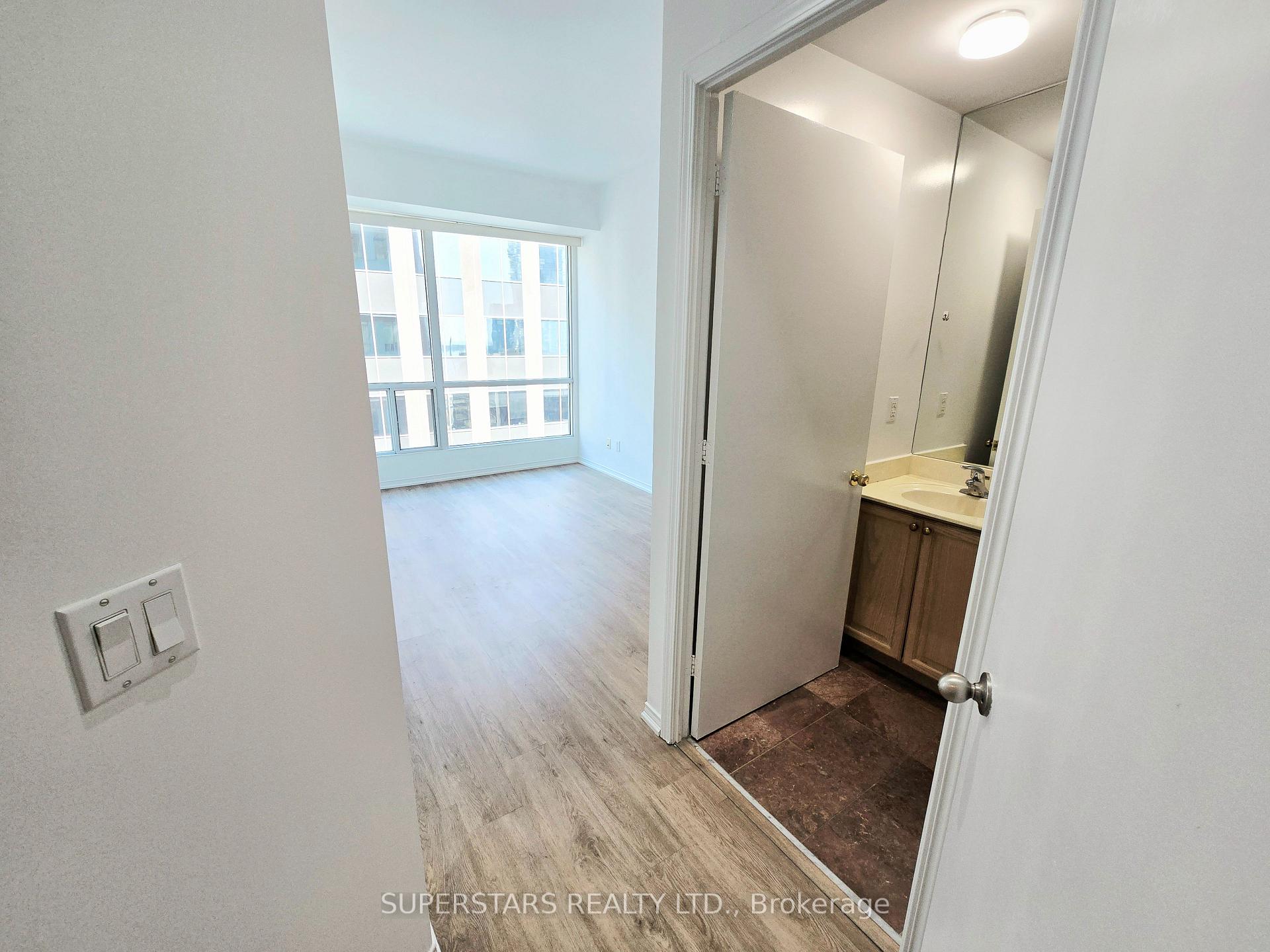 Photo 17 of Unit 1712, 7 King Street E, Toronto, Church-Yonge Corridor — HOMEH