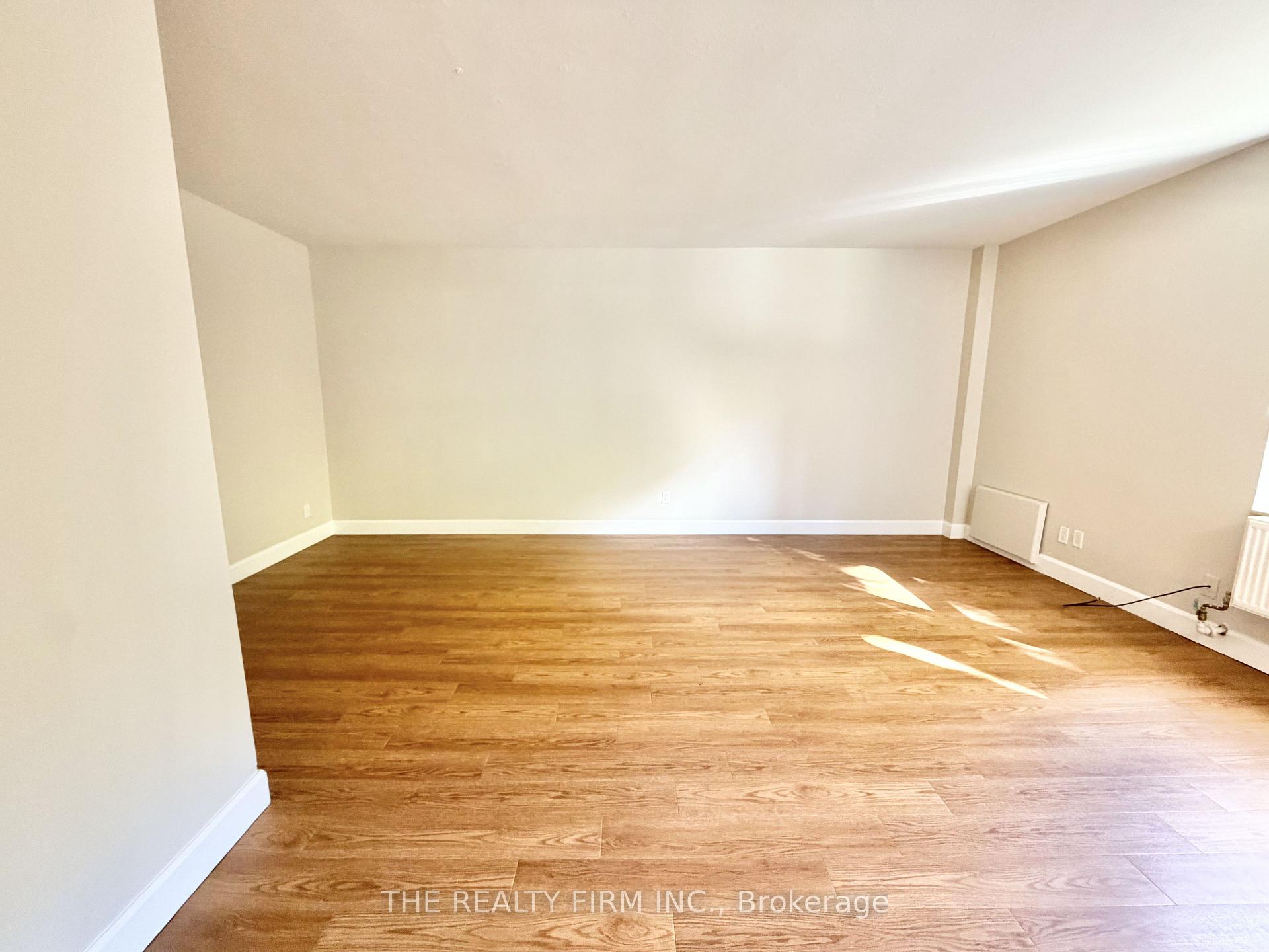 Photo 4 of Unit 105, 10 Beechwood Place, London, South F — HOMEH