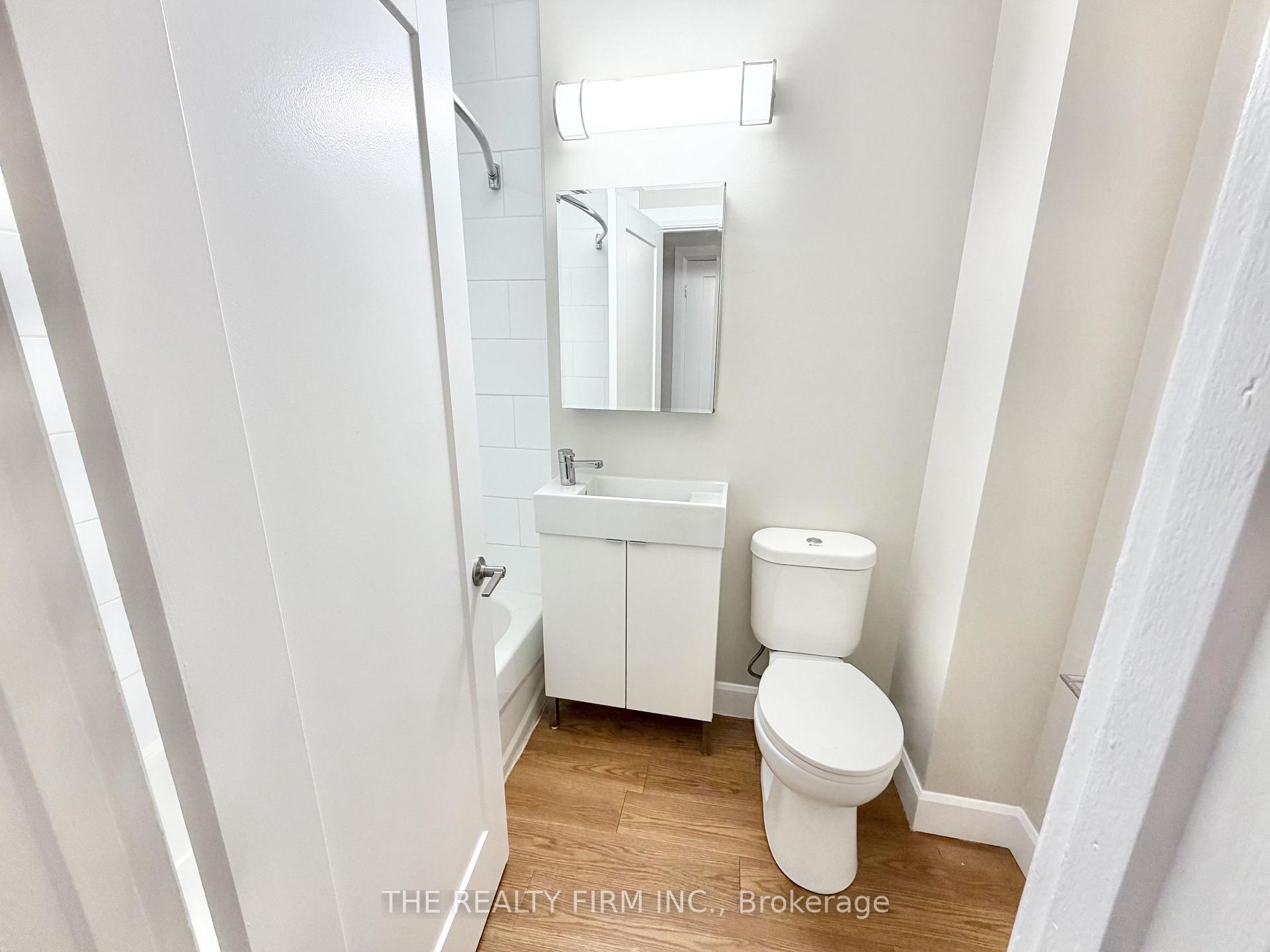 Photo 7 of Unit 105, 10 Beechwood Place, London, South F — HOMEH