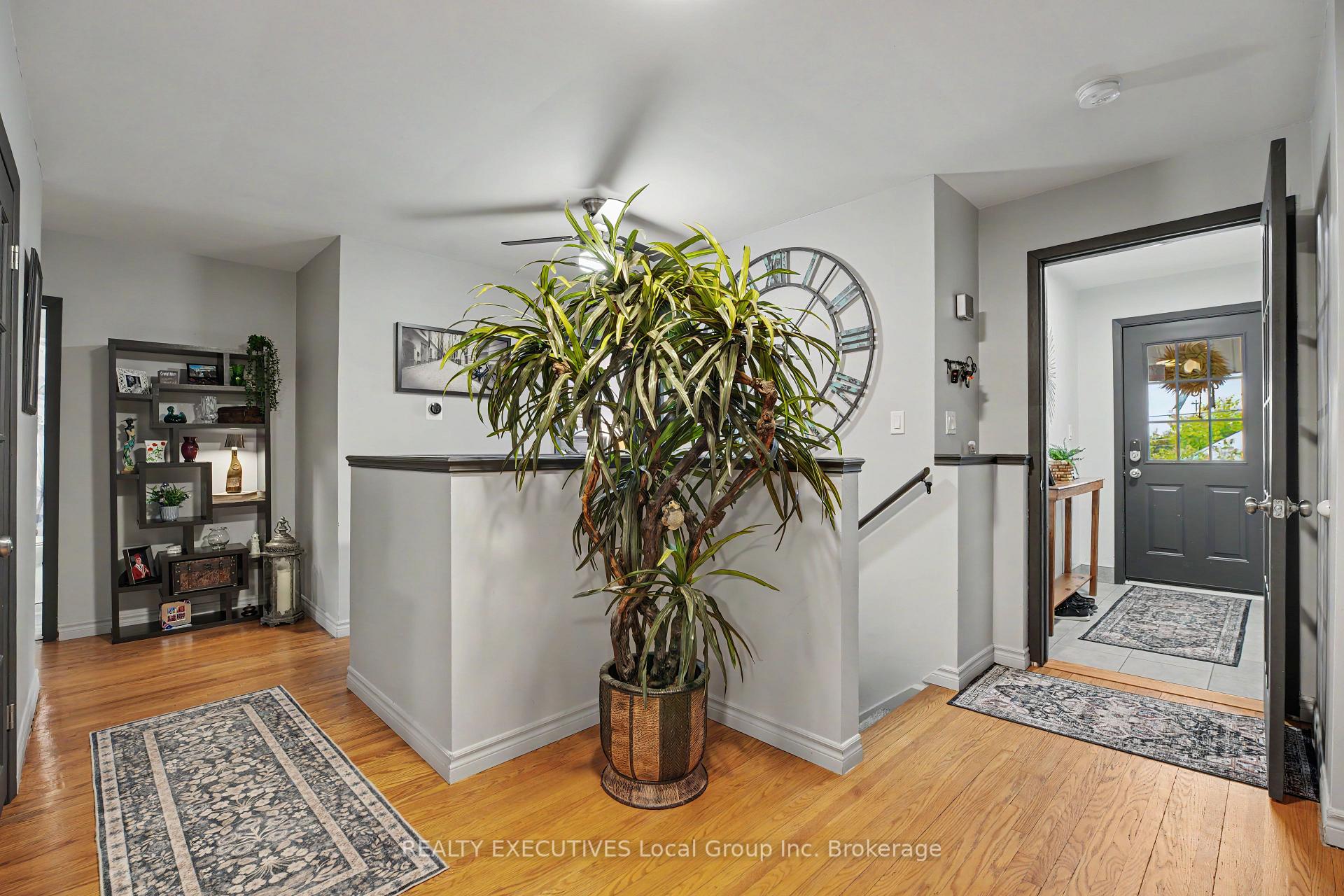 Photo 24 of 856 Jane Street, North Bay, West End — HOMEH