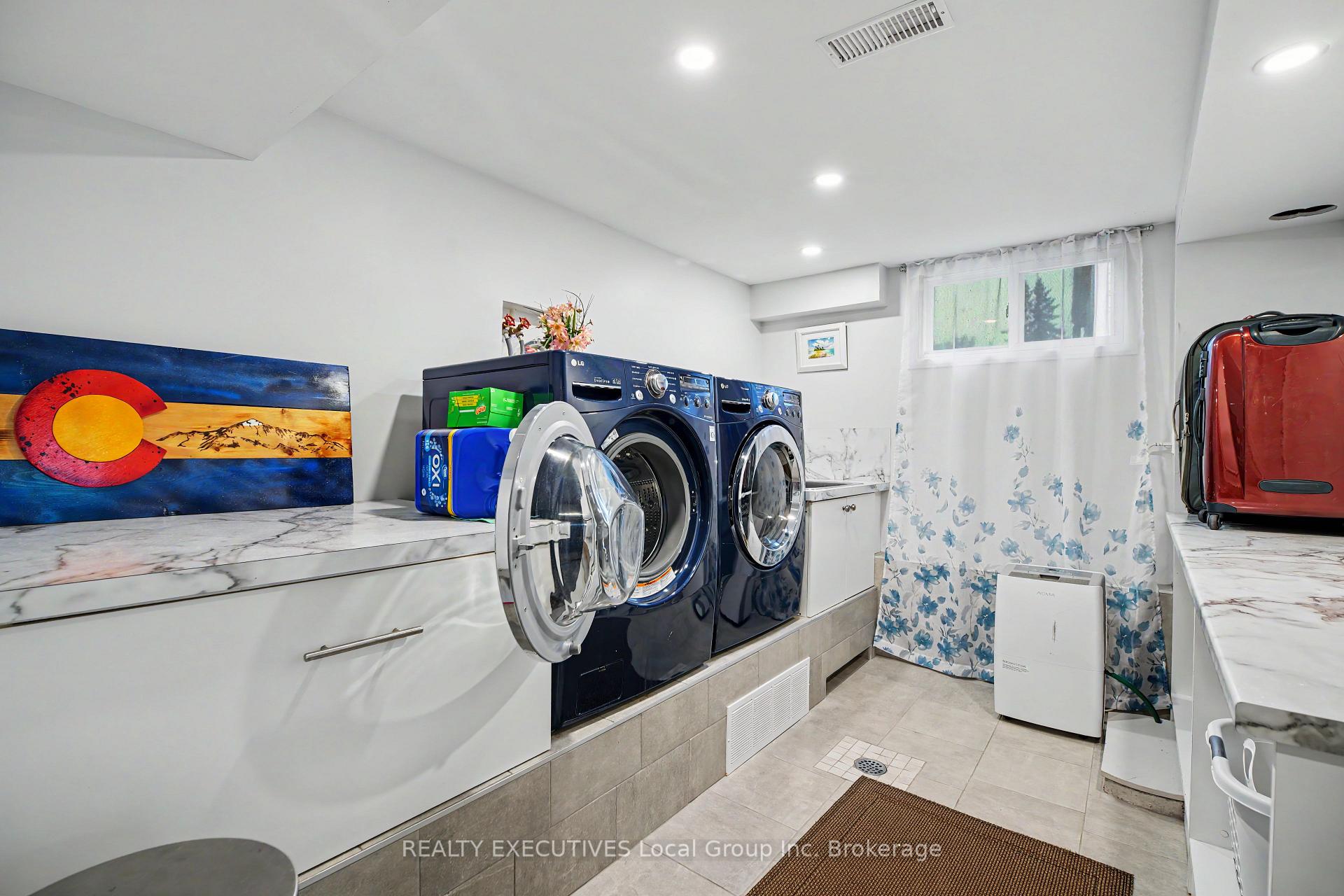 Photo 39 of 856 Jane Street, North Bay, West End — HOMEH