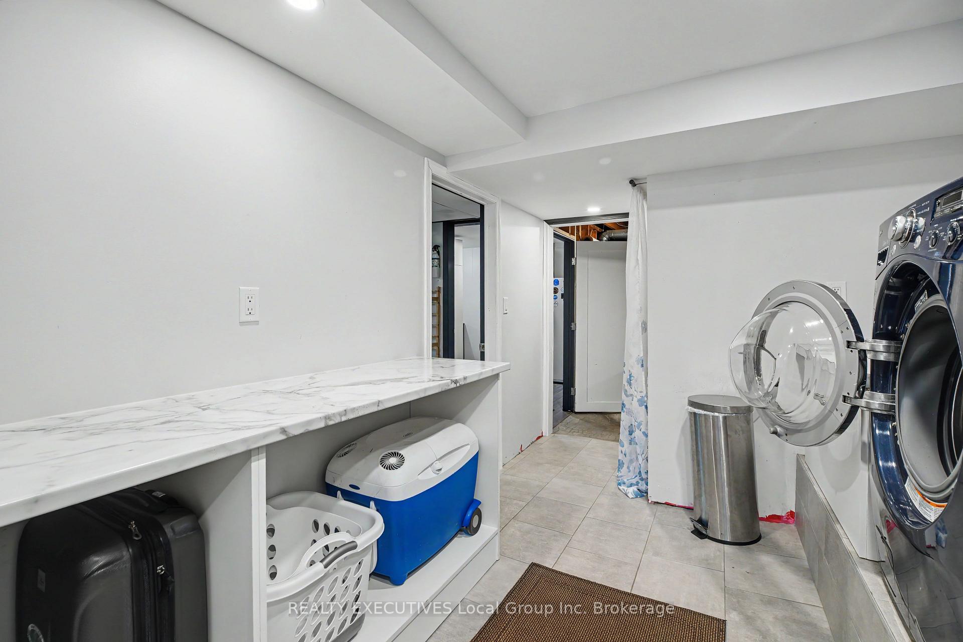 Photo 41 of 856 Jane Street, North Bay, West End — HOMEH