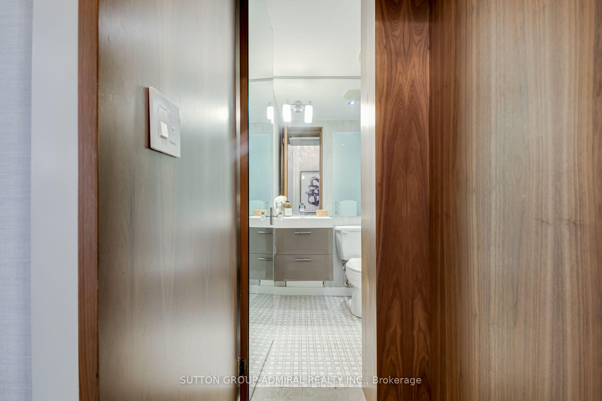 Photo 33 of Unit 104, 21 Scollard Street, Toronto, The Annex — HOMEH