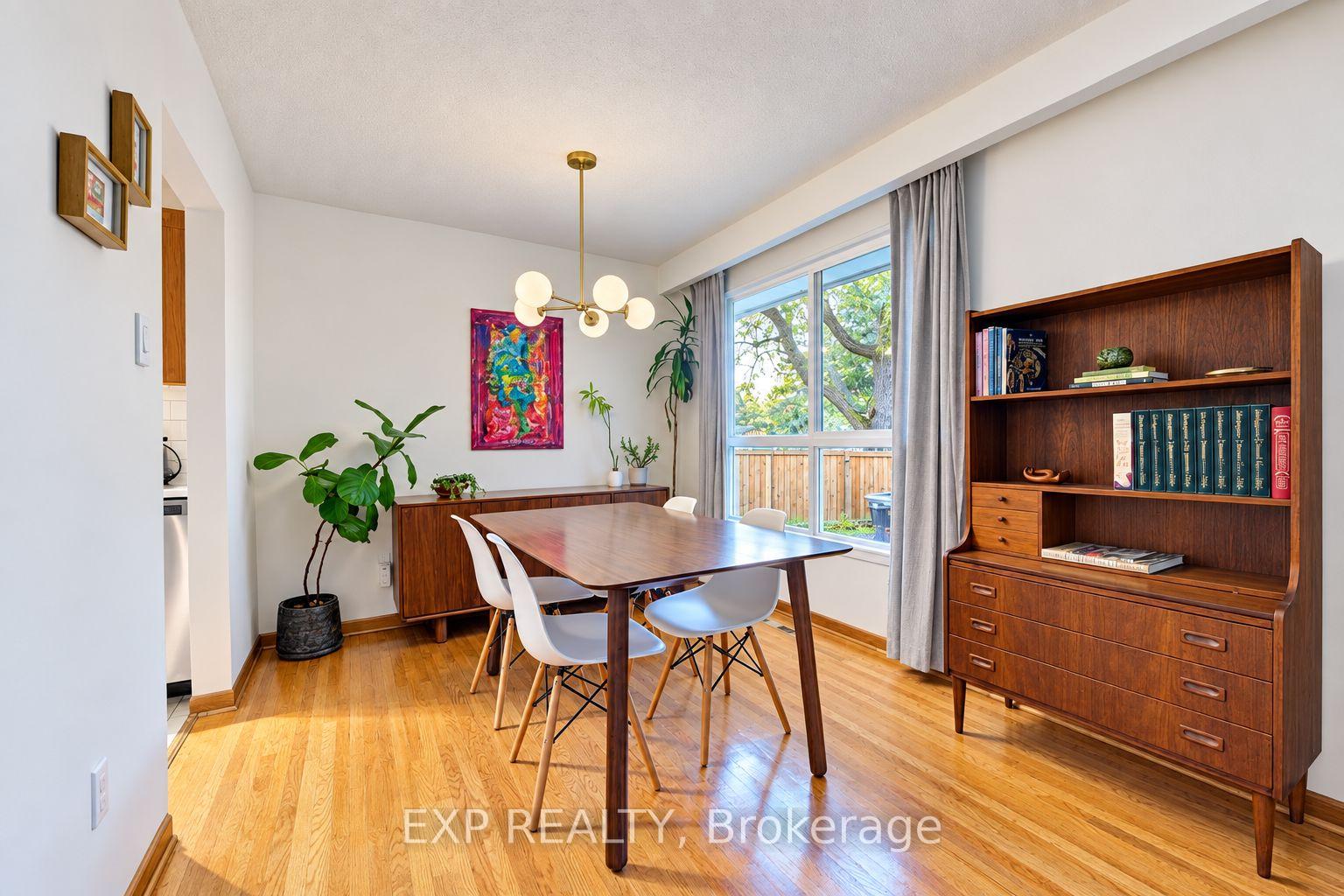 Photo 8 of 115 Chopin Drive, Kitchener, Victoria Hills — HOMEH