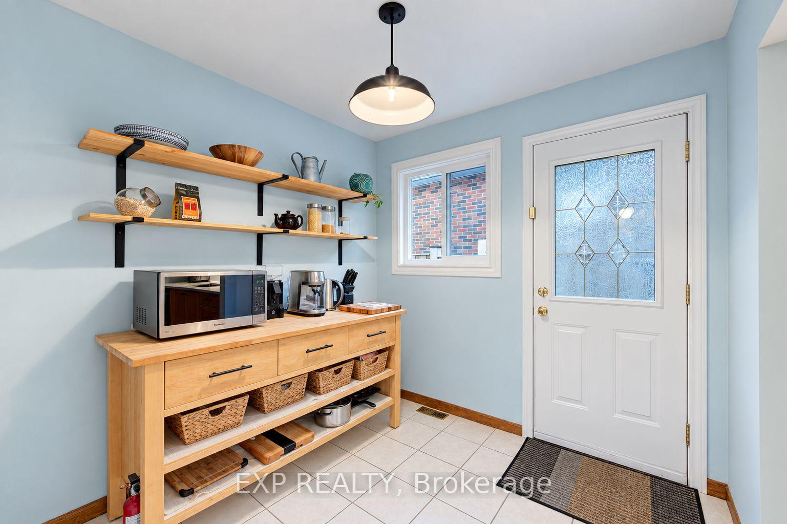 Photo 14 of 115 Chopin Drive, Kitchener, Victoria Hills — HOMEH