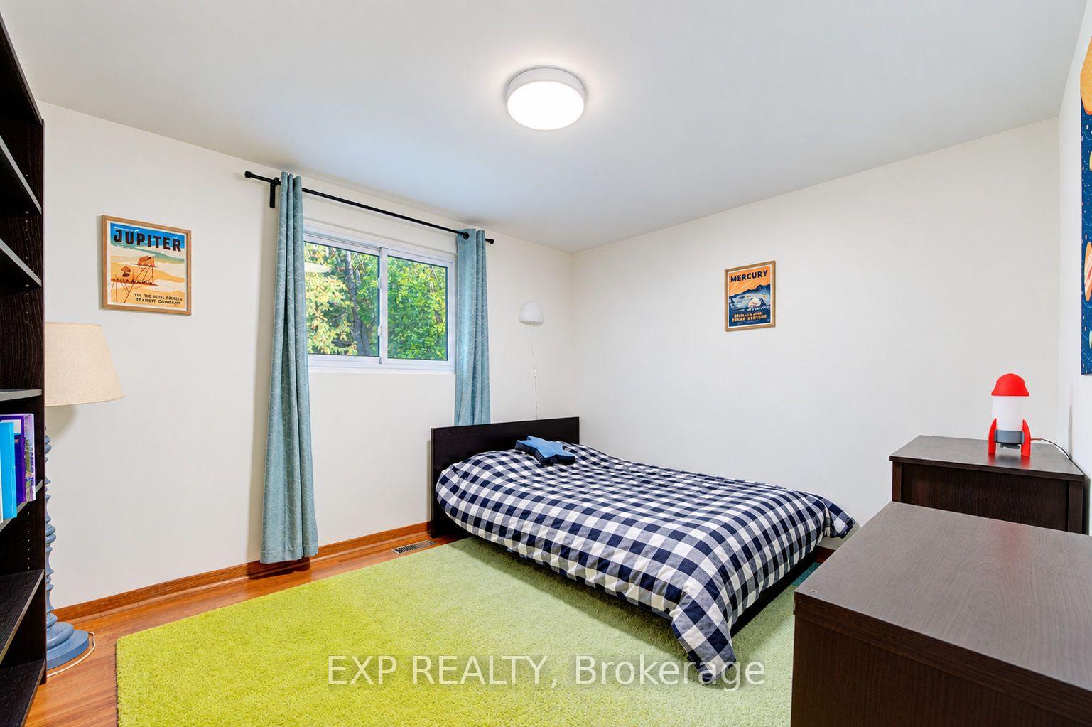 Photo 15 of 115 Chopin Drive, Kitchener, Victoria Hills — HOMEH