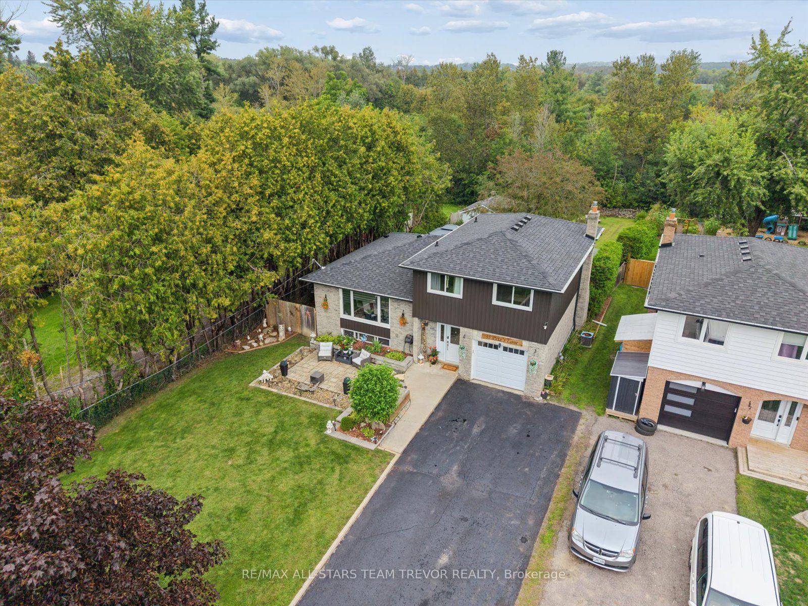 Photo 44 of 35 Pete's Lane, Georgina, Pefferlaw — HOMEH