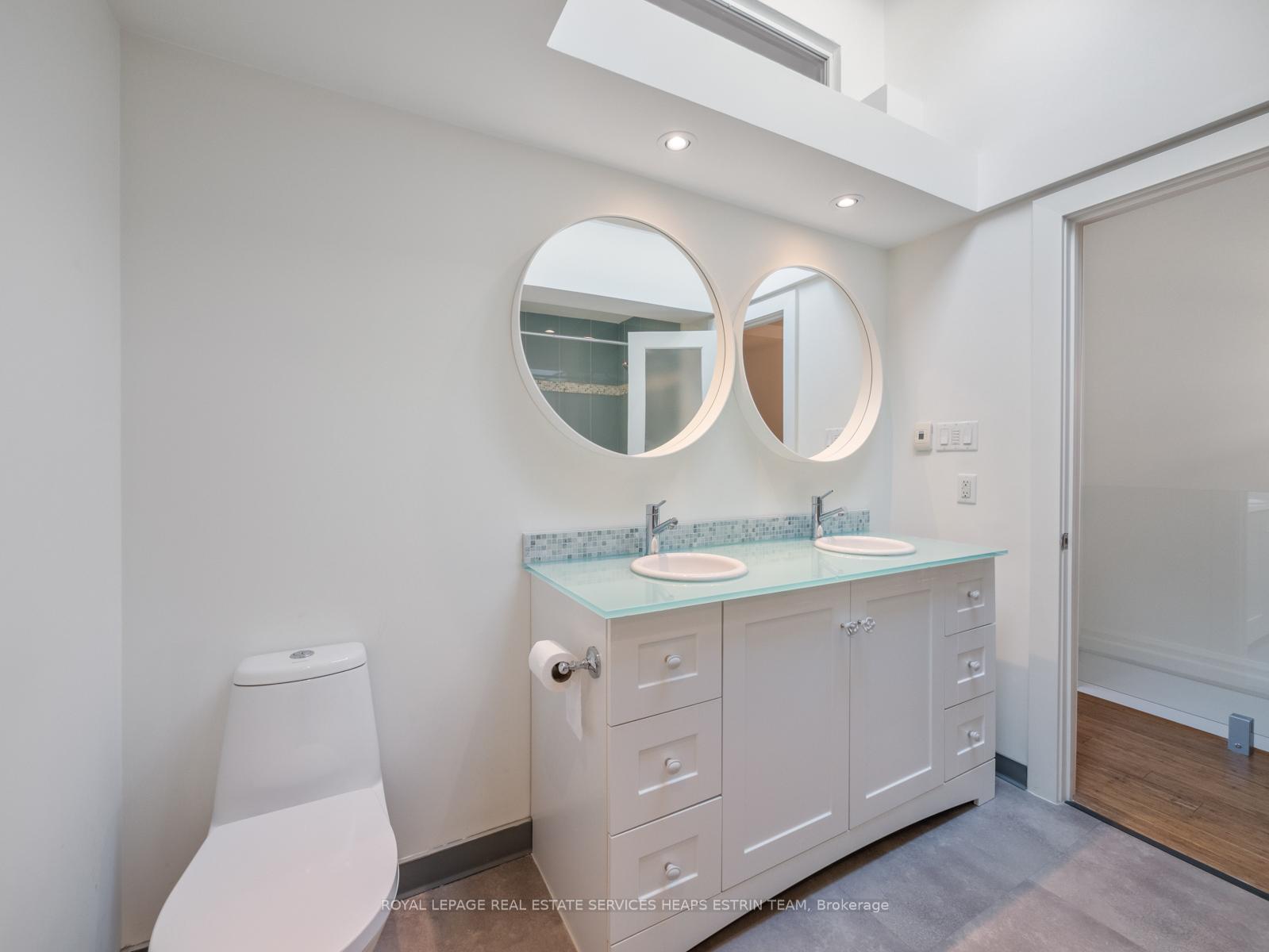 Photo 23 of 60 Boswell Avenue, Toronto, The Annex — HOMEH