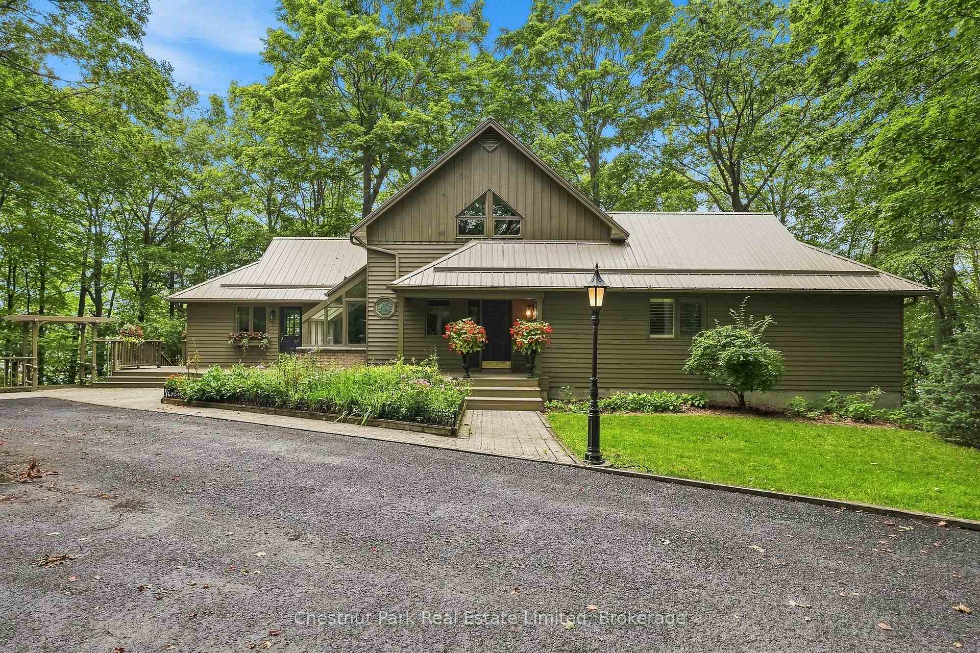 Photo 2 of 26 Benham Place Road, Prince Edward County, Hallowell Ward — HOMEH