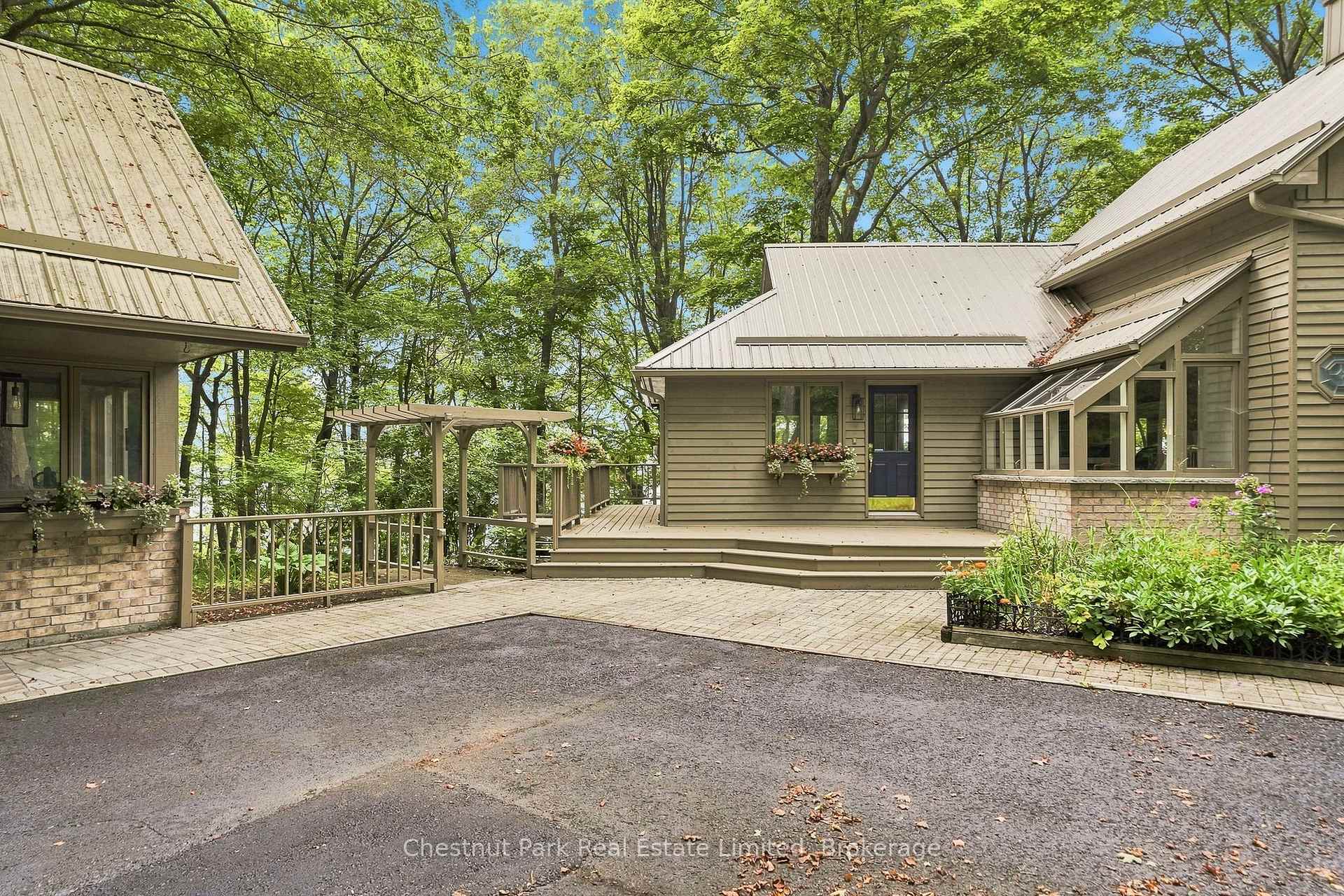 Photo 4 of 26 Benham Place Road, Prince Edward County, Hallowell Ward — HOMEH