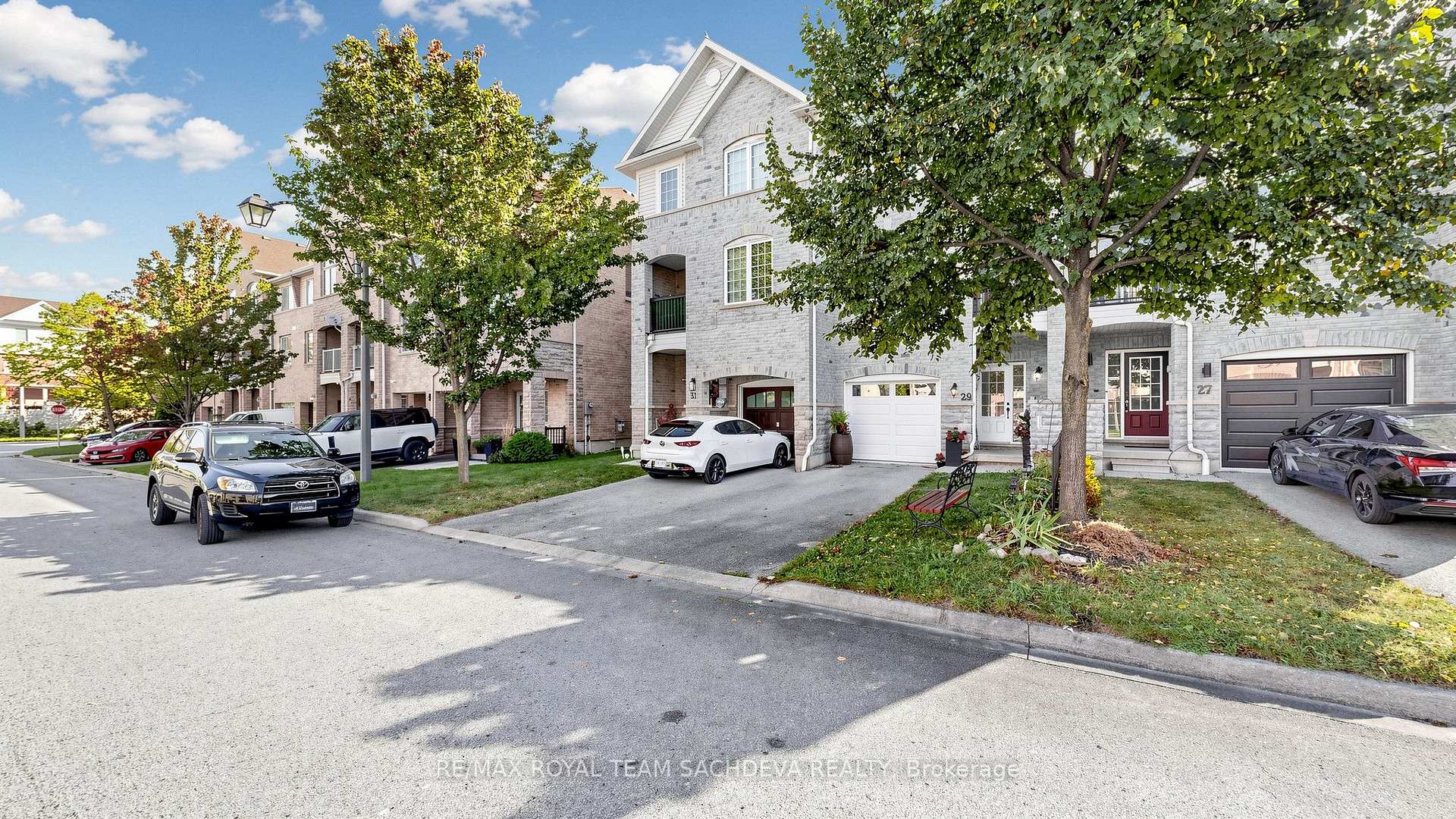 Photo 2 of 29 Silvester Street, Ajax, Central East — HOMEH