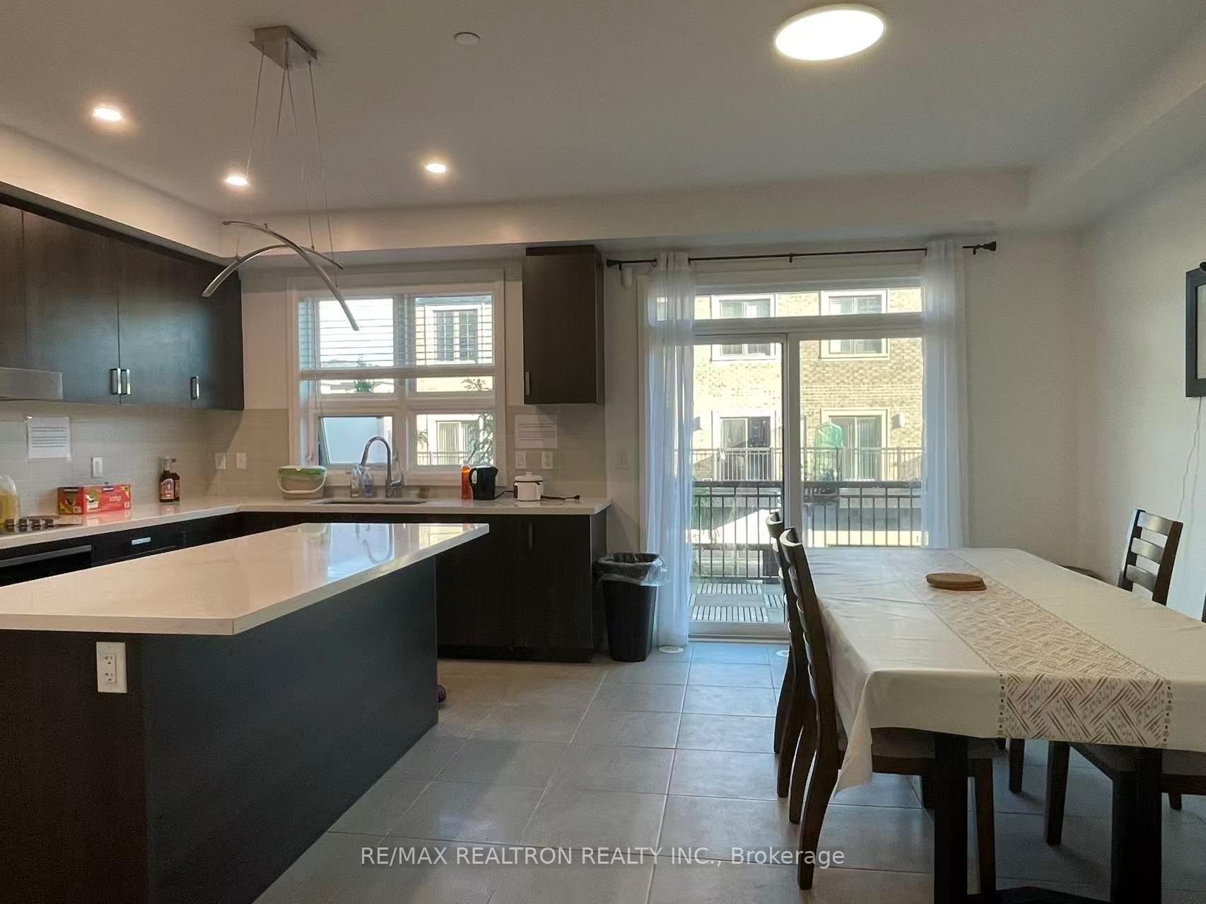 Photo 8 of Unit Main, 4016 Highway 7 Street E, Markham, Unionville — HOMEH