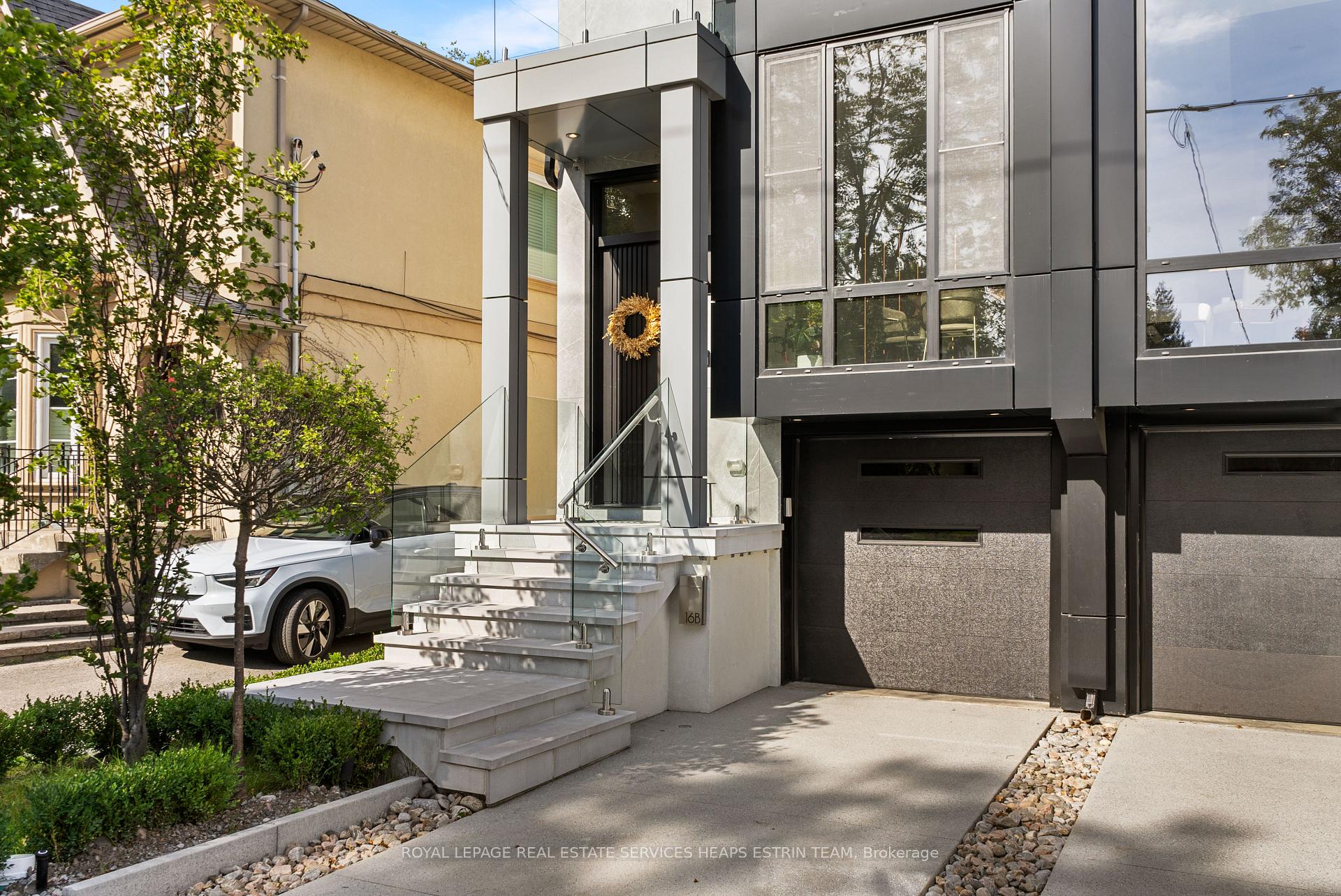 Photo 2 of 16B Kenrae Road, Toronto, Leaside — HOMEH