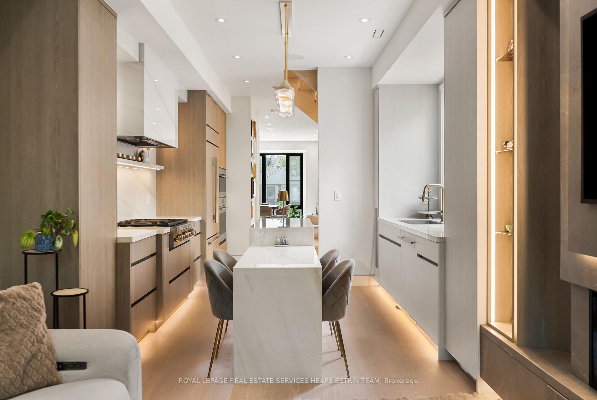 Photo 10 of 16B Kenrae Road, Toronto, Leaside — HOMEH