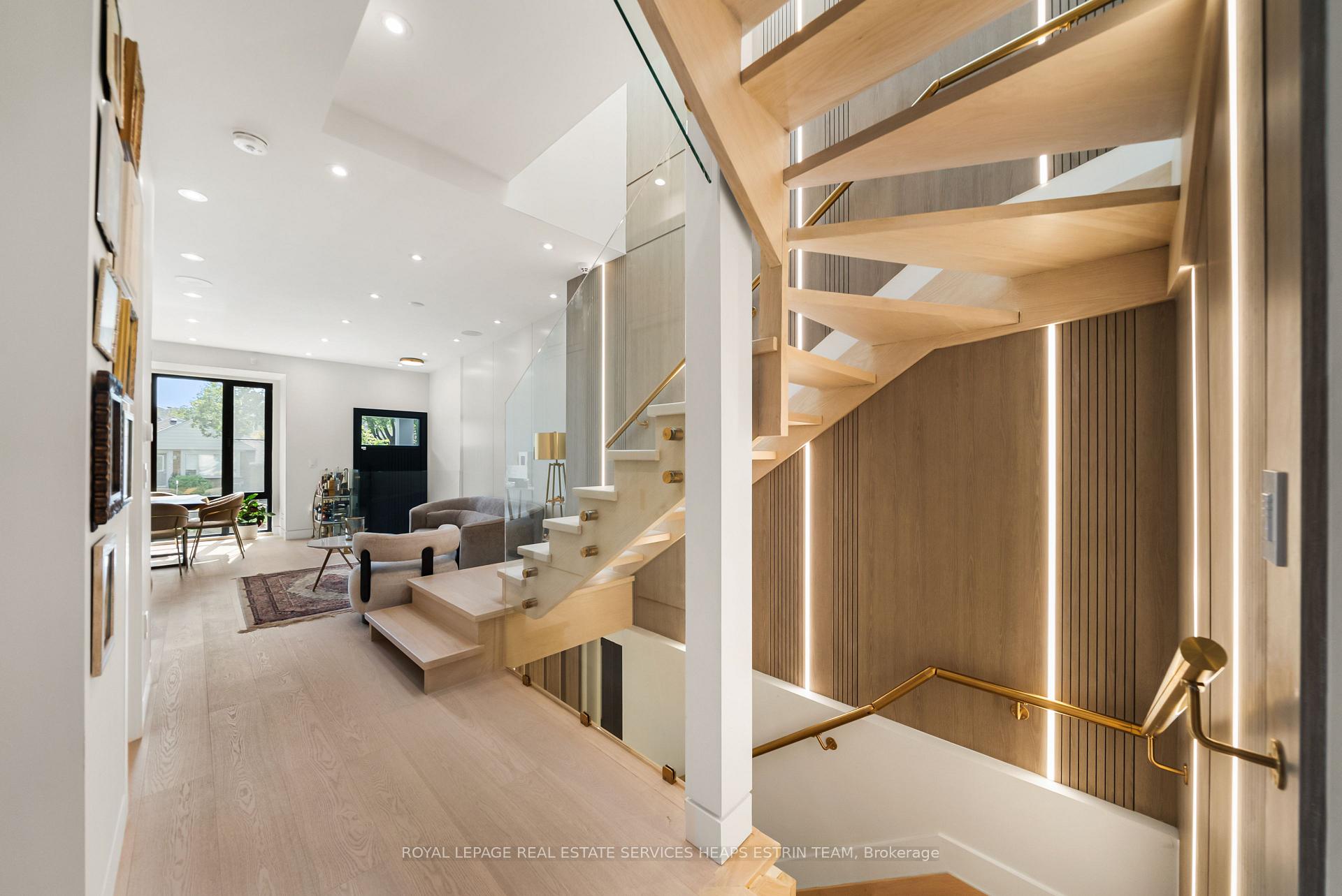 Photo 14 of 16B Kenrae Road, Toronto, Leaside — HOMEH