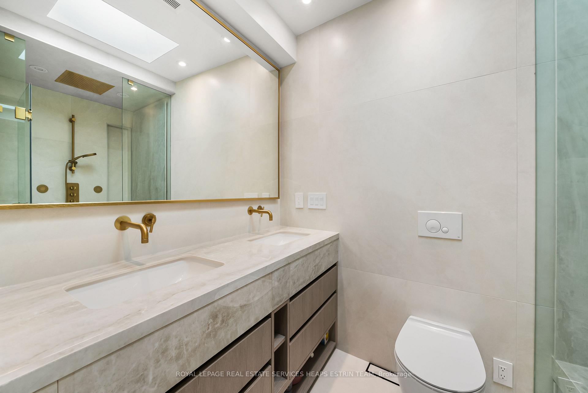 Photo 19 of 16B Kenrae Road, Toronto, Leaside — HOMEH