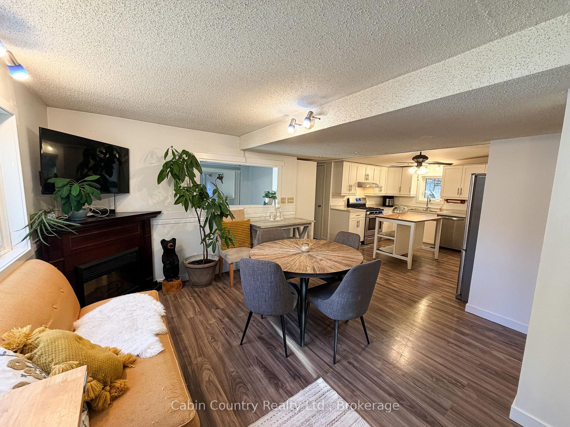 Photo 22 of 352 Airport Road W, Kenora, Donkirk Heights — HOMEH