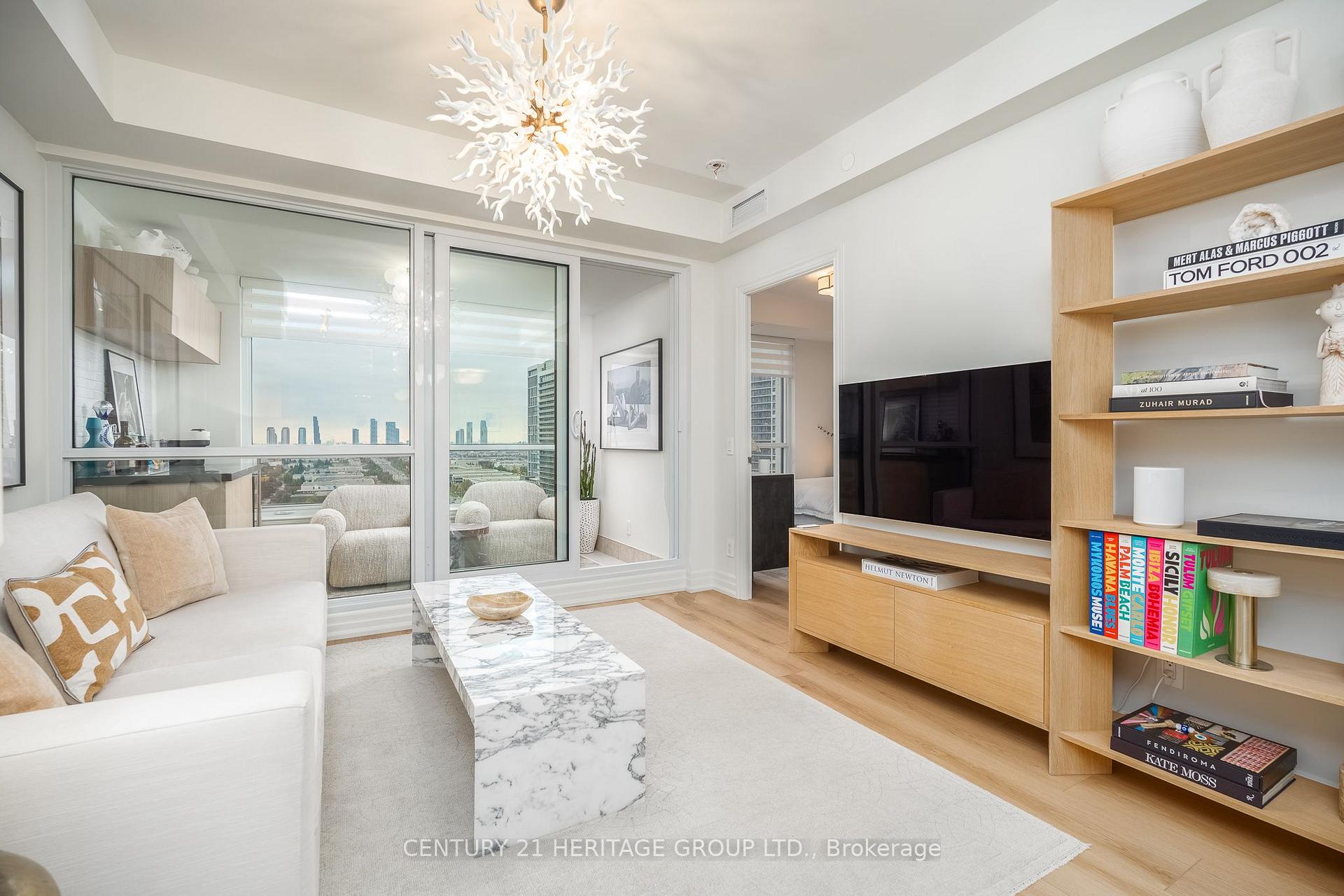 Photo 9 of Unit 1807, 9075 Jane Street, Vaughan, Concord — HOMEH