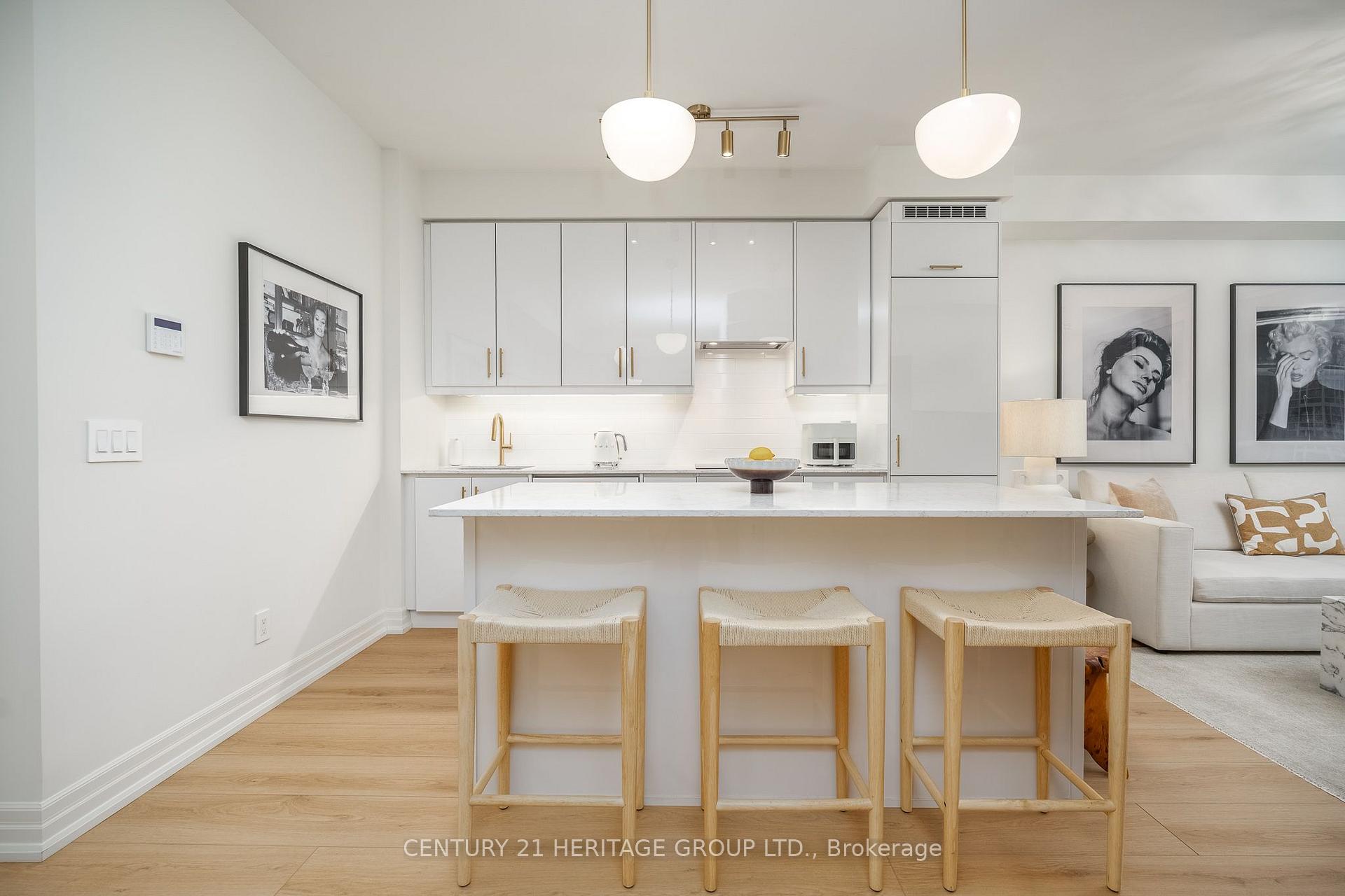 Photo 15 of Unit 1807, 9075 Jane Street, Vaughan, Concord — HOMEH