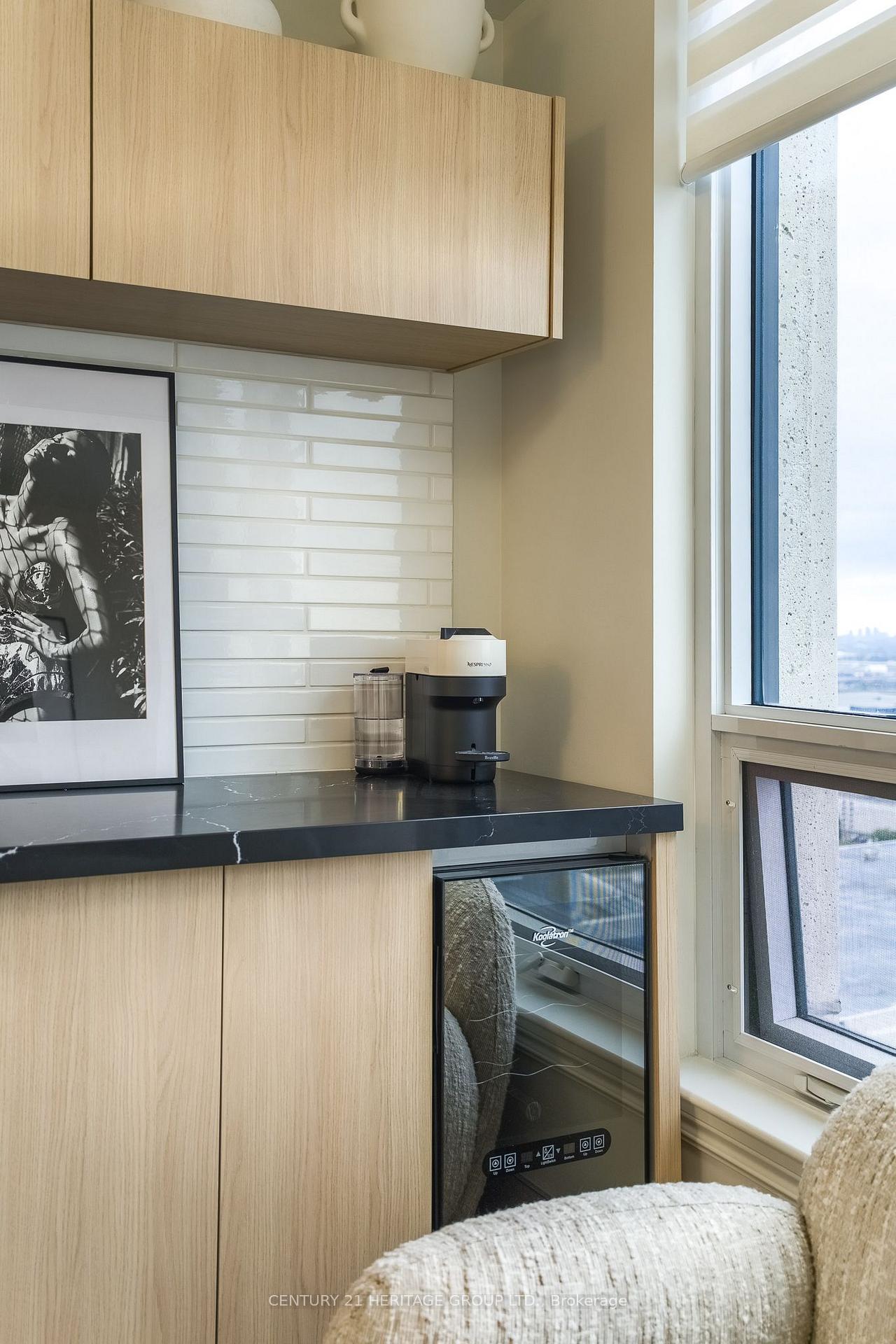 Photo 32 of Unit 1807, 9075 Jane Street, Vaughan, Concord — HOMEH