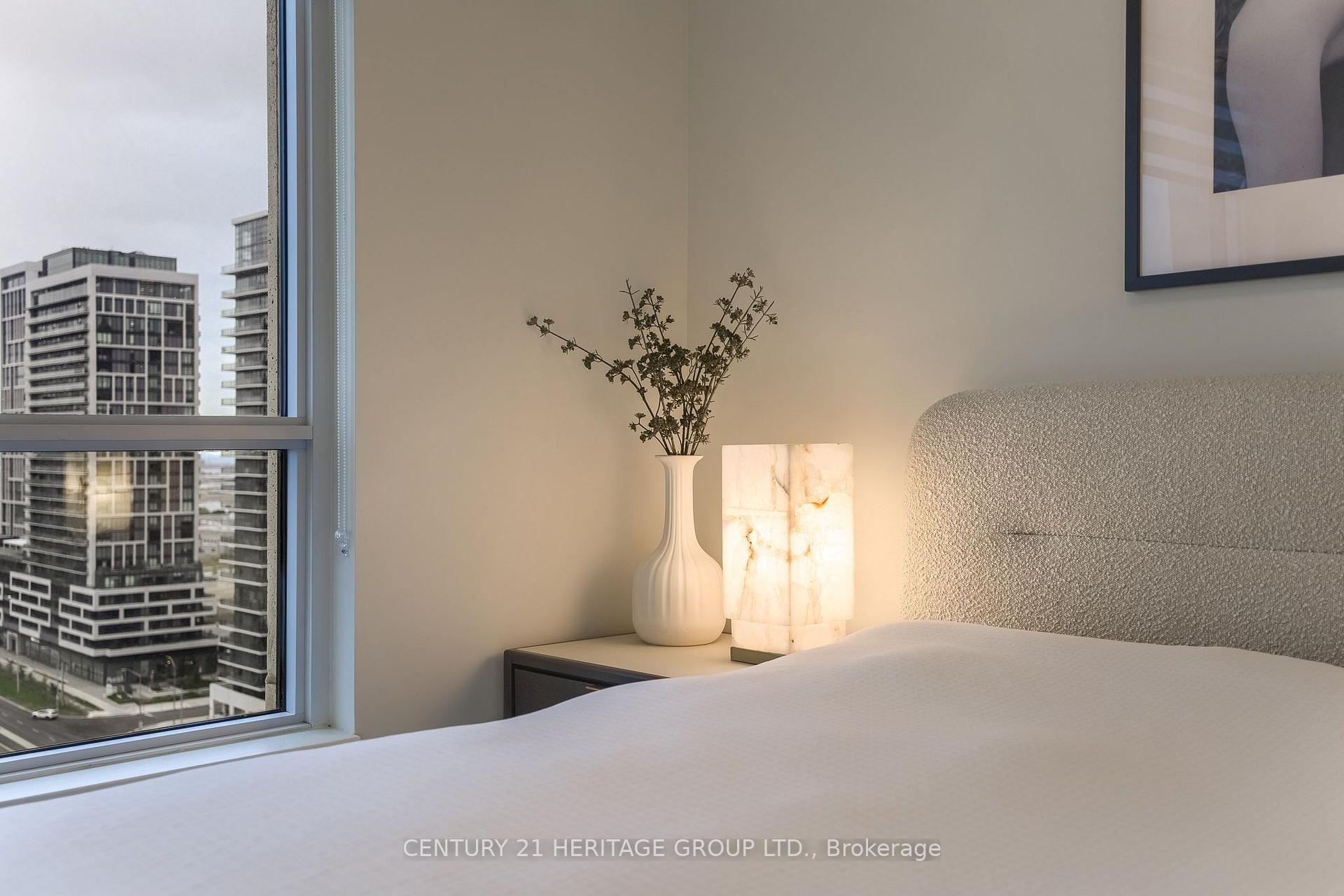 Photo 38 of Unit 1807, 9075 Jane Street, Vaughan, Concord — HOMEH