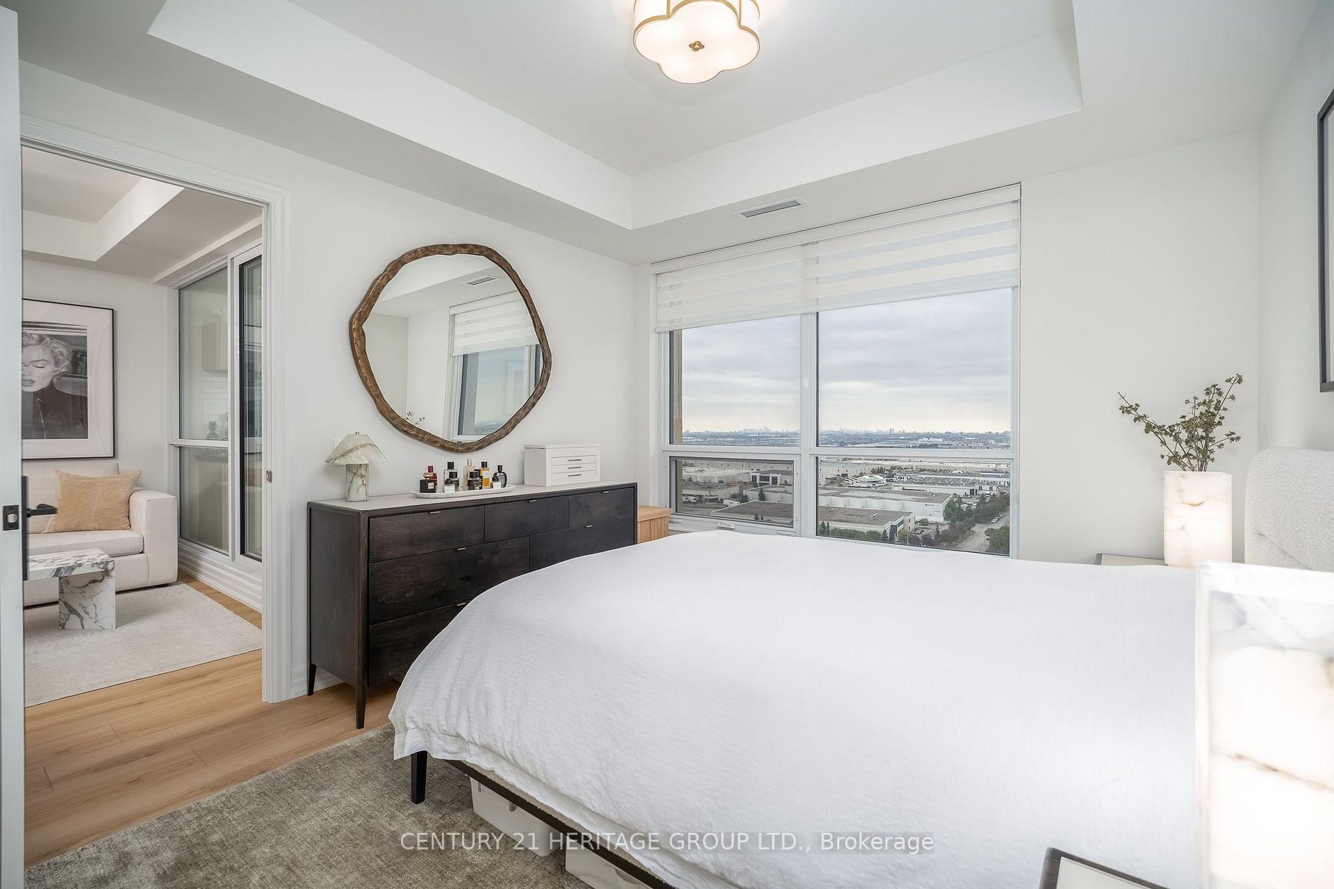 Photo 39 of Unit 1807, 9075 Jane Street, Vaughan, Concord — HOMEH
