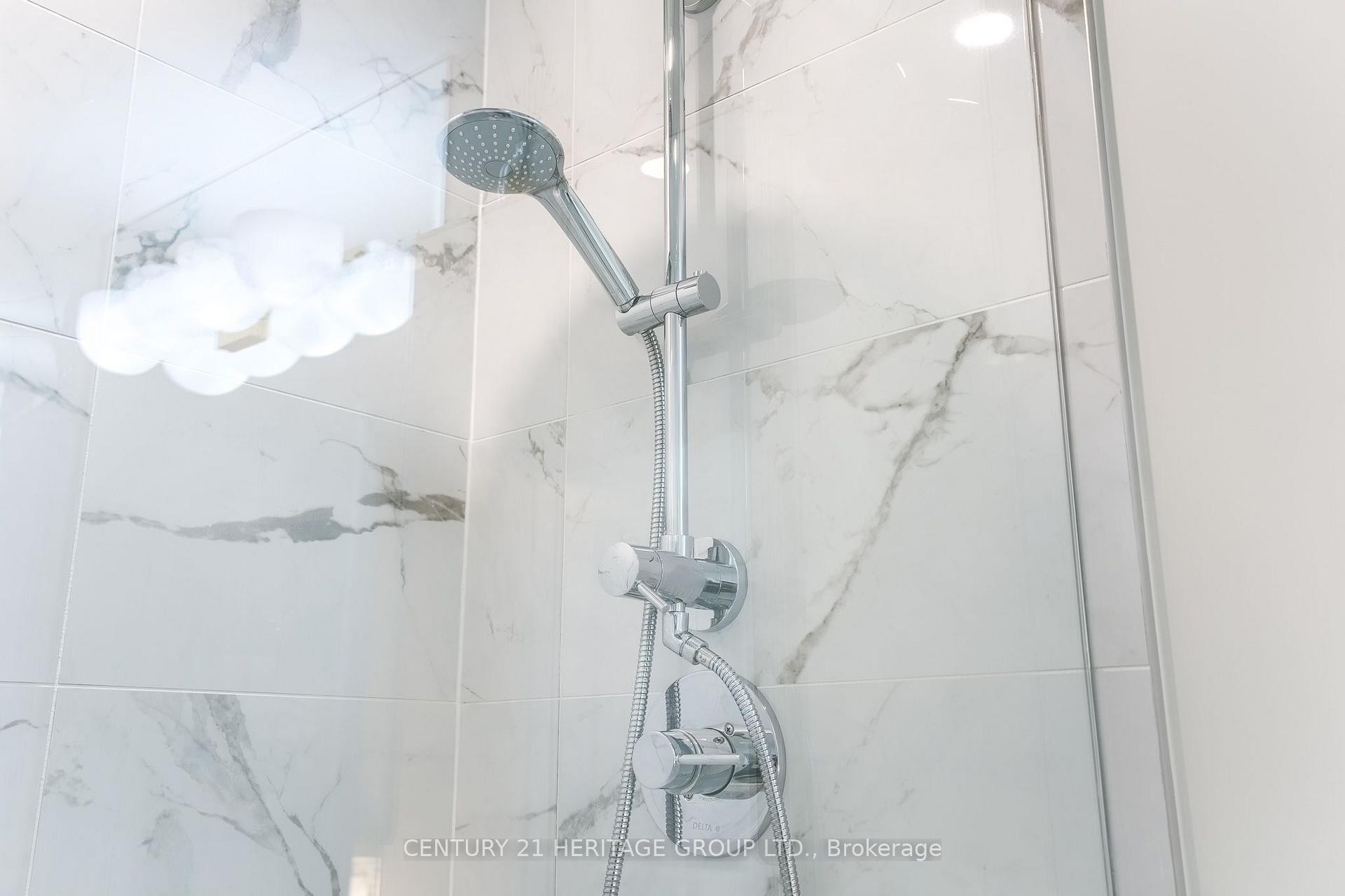 Photo 44 of Unit 1807, 9075 Jane Street, Vaughan, Concord — HOMEH